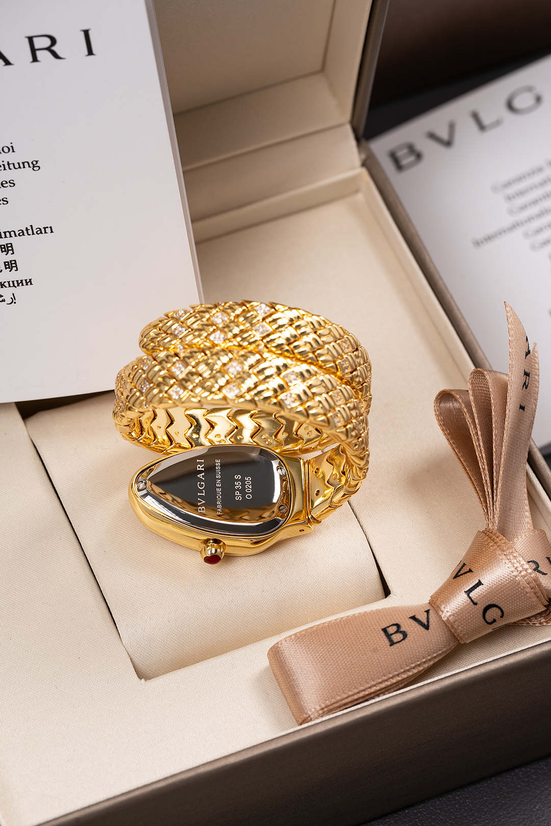 Bvlgari Serpenti Spiga Women's Watch, Quartz Movement, Gold-Tone Stainless Steel 10 o 1iofg04f61g14gflgnv1ecj15ti19
