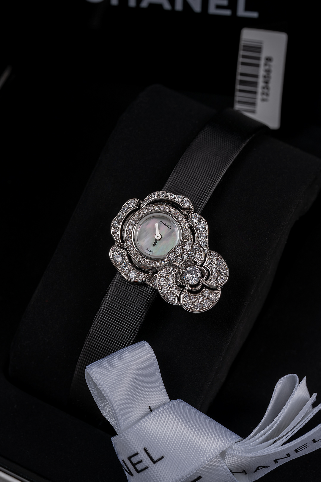 Chanel Custom Jewelry Series: Swiss Quartz, Natural Shellfish, Handmade Limited Edition. - 图片 2