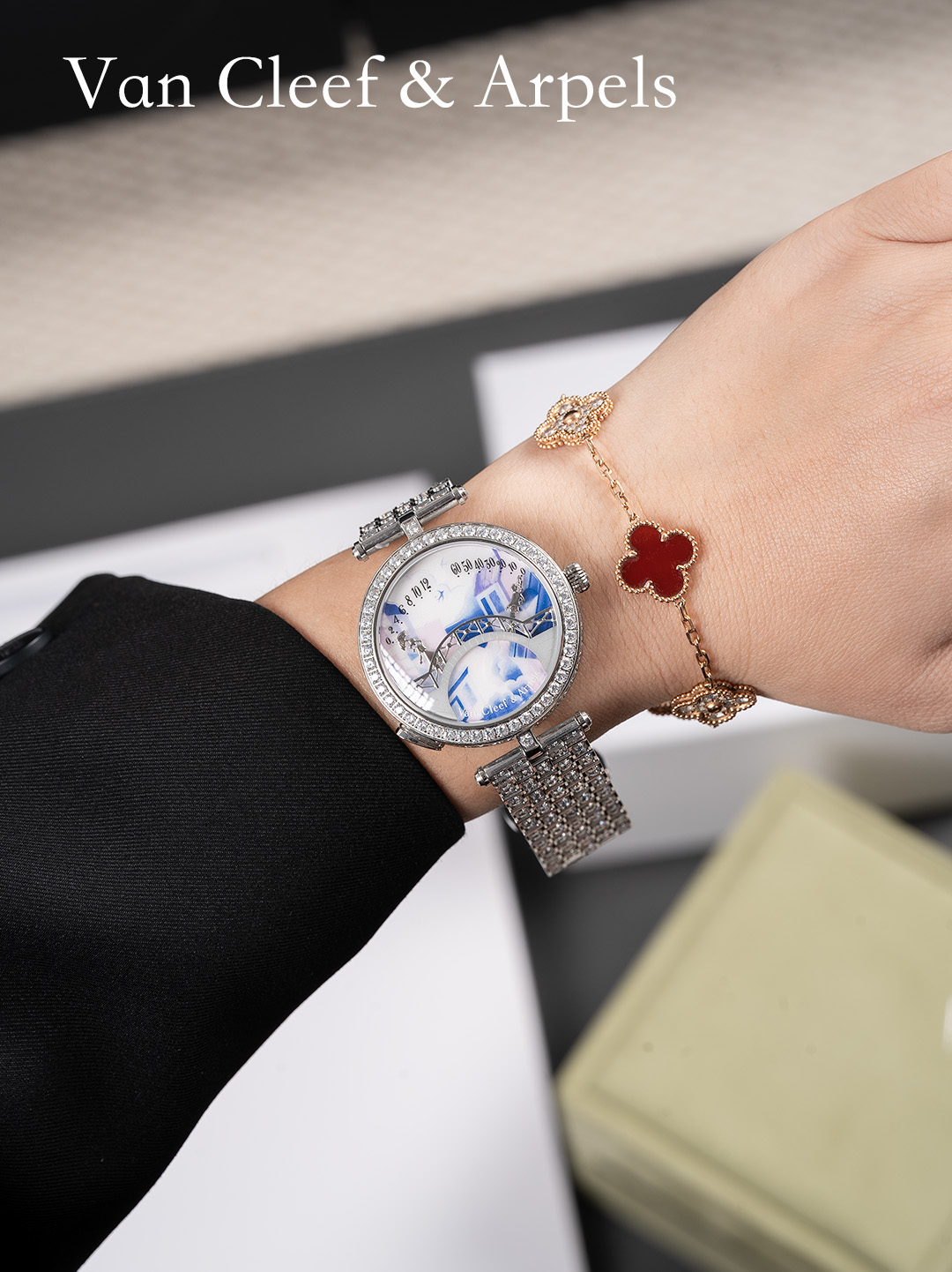 Elegant 5G Lover Bridge Watch: Timeless Love and Technology Integration - 图片 3