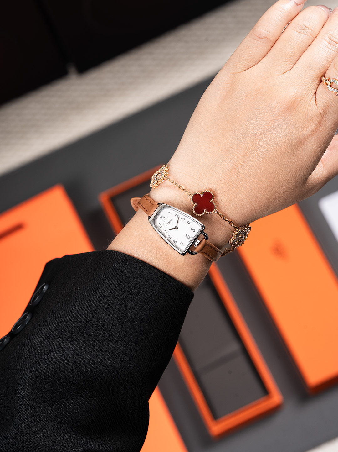 Hermès Galop d'Hermès Stainless Steel Ladies Watch, 20 x 27.2 mm 4 o 1irn70rnj1ds213r413bnd51d482