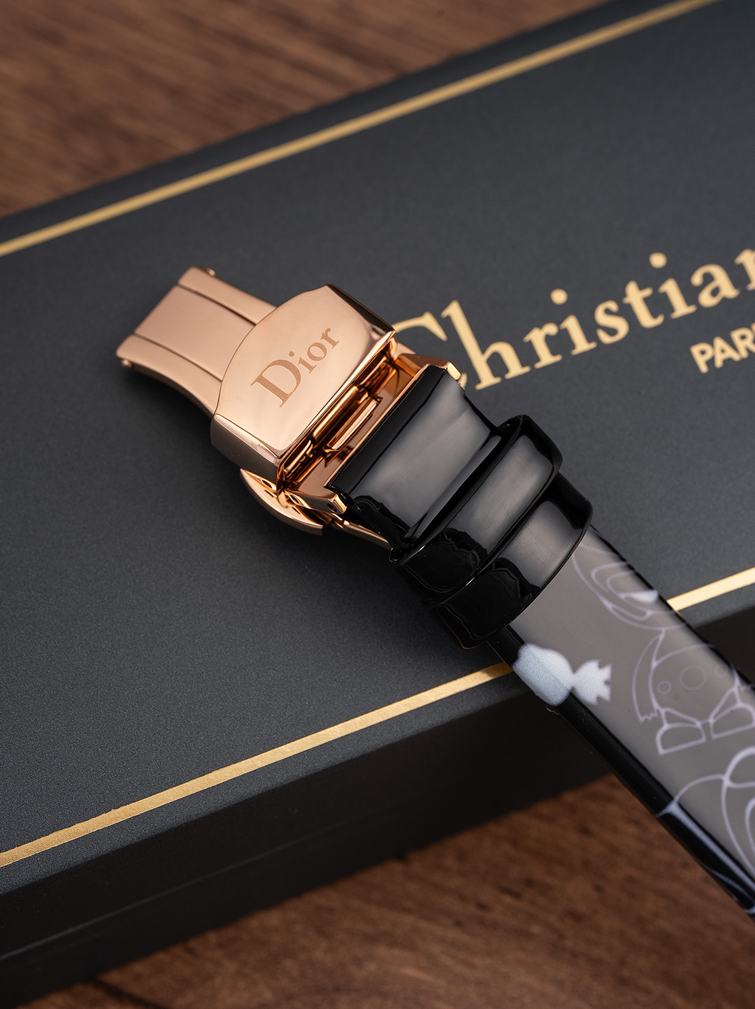 Summer BlingBling Watch: High-Quality Decoration for Social Distancing and Dating - 图片 8