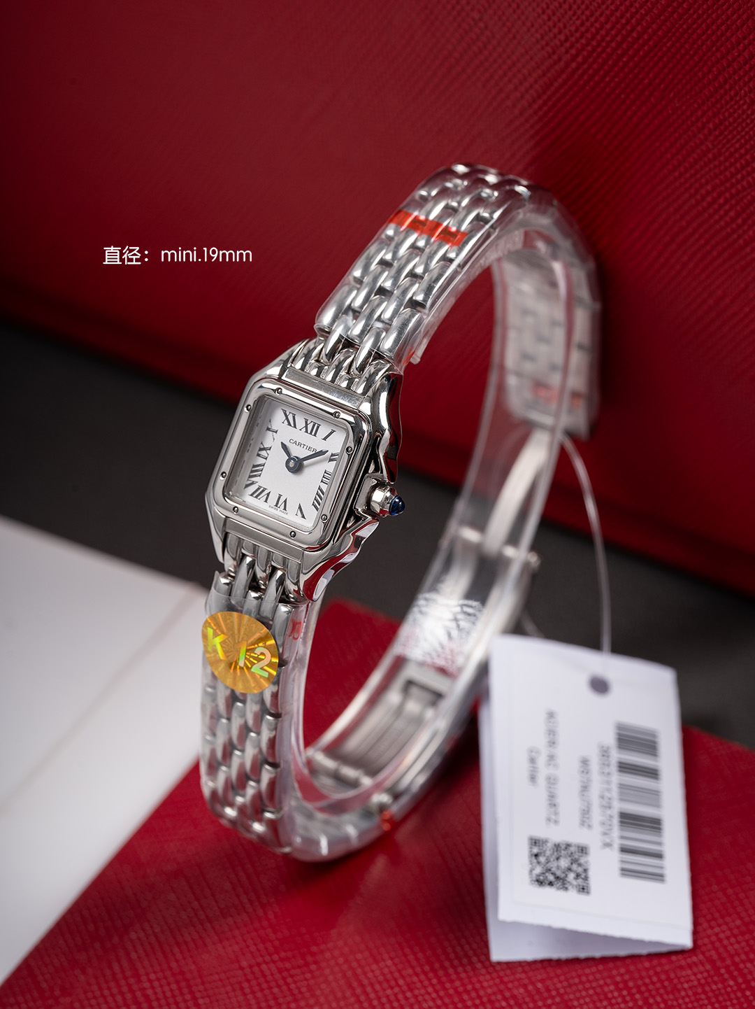 Cartier K12 出品的迷你卡地亚猎豹女士腕表 精准戳中小个子女生与白领需求 19MM 小巧表盘贴合纤细手腕