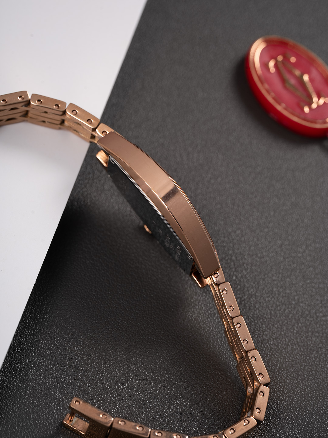 Cartier Style White Watches Watches Watches detail image 8 from source 765674