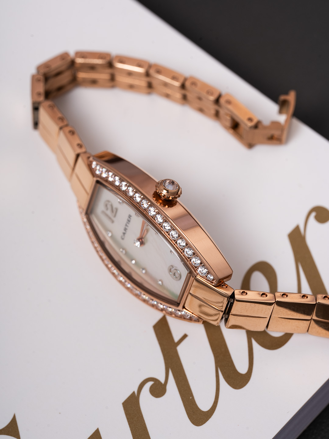 Cartier Style White Watches Watches Watches detail image 6 from source 765674