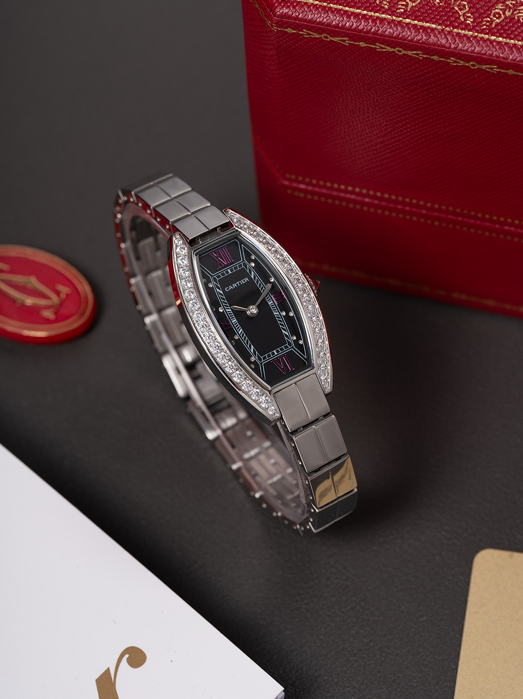 Cartier Style White Watches Watches Watches detail image 5 from source 765675