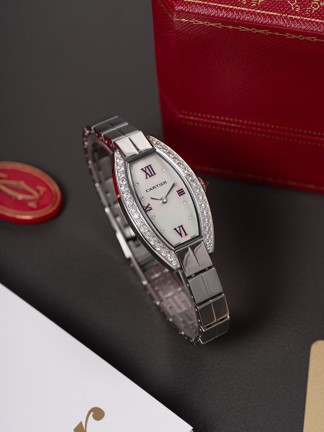 Cartier Style White Watches Watches Watches detail image 4 from source 765675