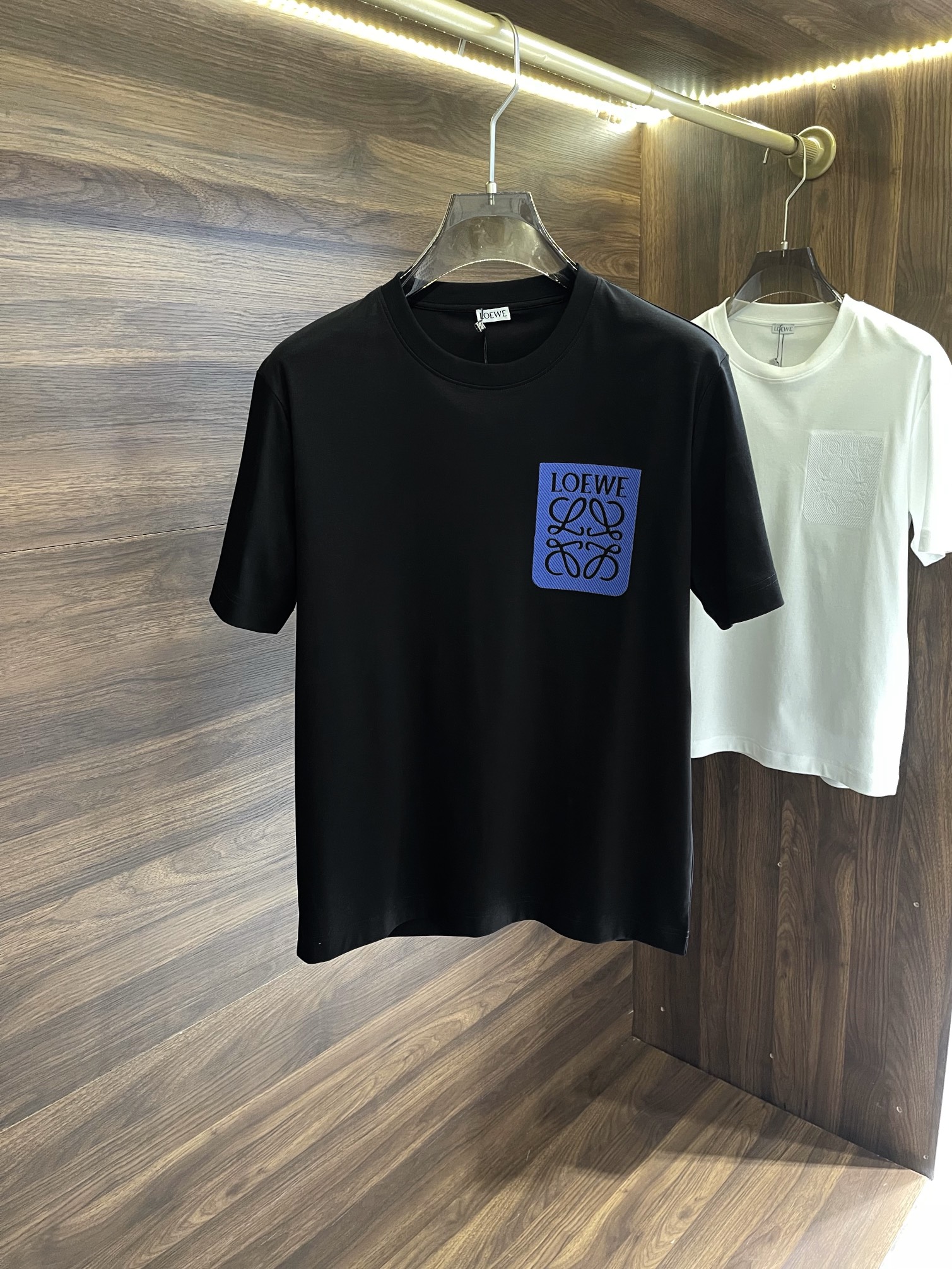 Loewe Clothing T-Shirt Black White Men Fashion Short Sleeve