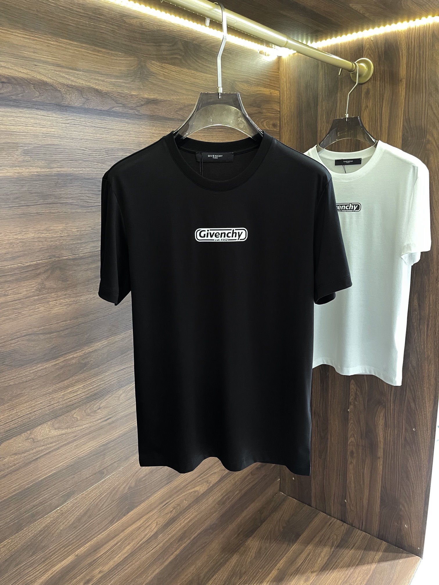 Givenchy Abbigliamento T-Shirt Nero Bianco Stampa Fashion Maniche corte