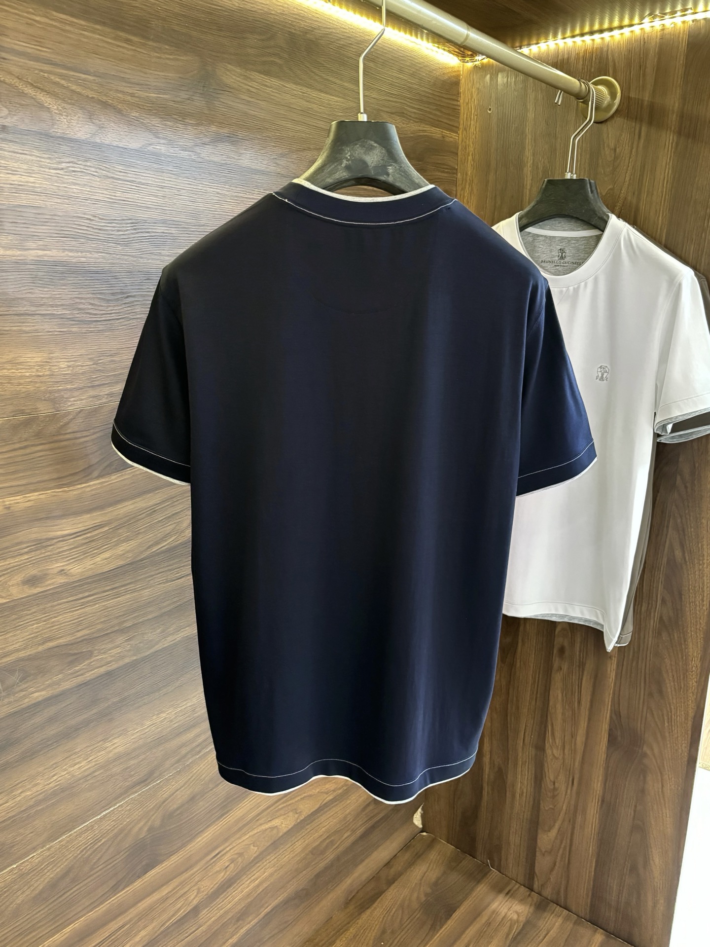 Brunello Cucinelli Layered Look Short Sleeve T-Shirt - Soft and Stylish 3 i1741283524204 8635 0 1