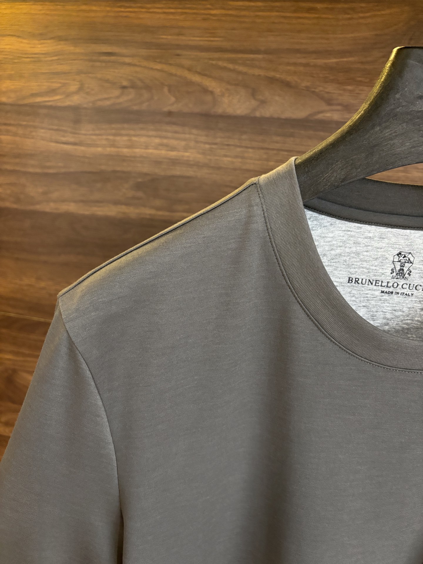Brunello Cucinelli Pocket T-Shirt - Classic Style, Soft Fabric, Modern Design 5 i1741327228666 3321 0 3