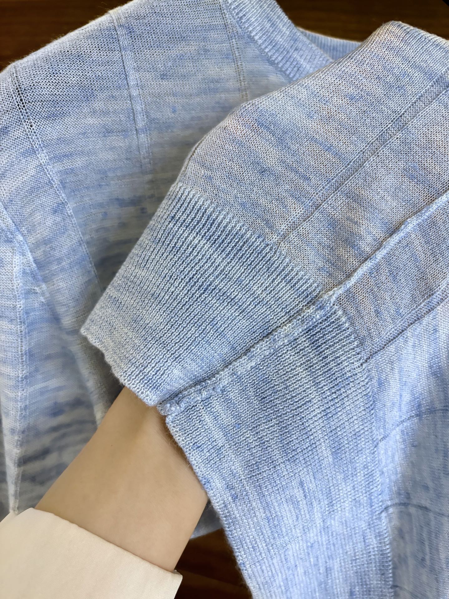 New#🟥lP🆕 老钱风！针织衫系列！进口机器精织桑蚕丝短袖衫。还在为夏日找不到兼具质感与舒适的上衣而烦