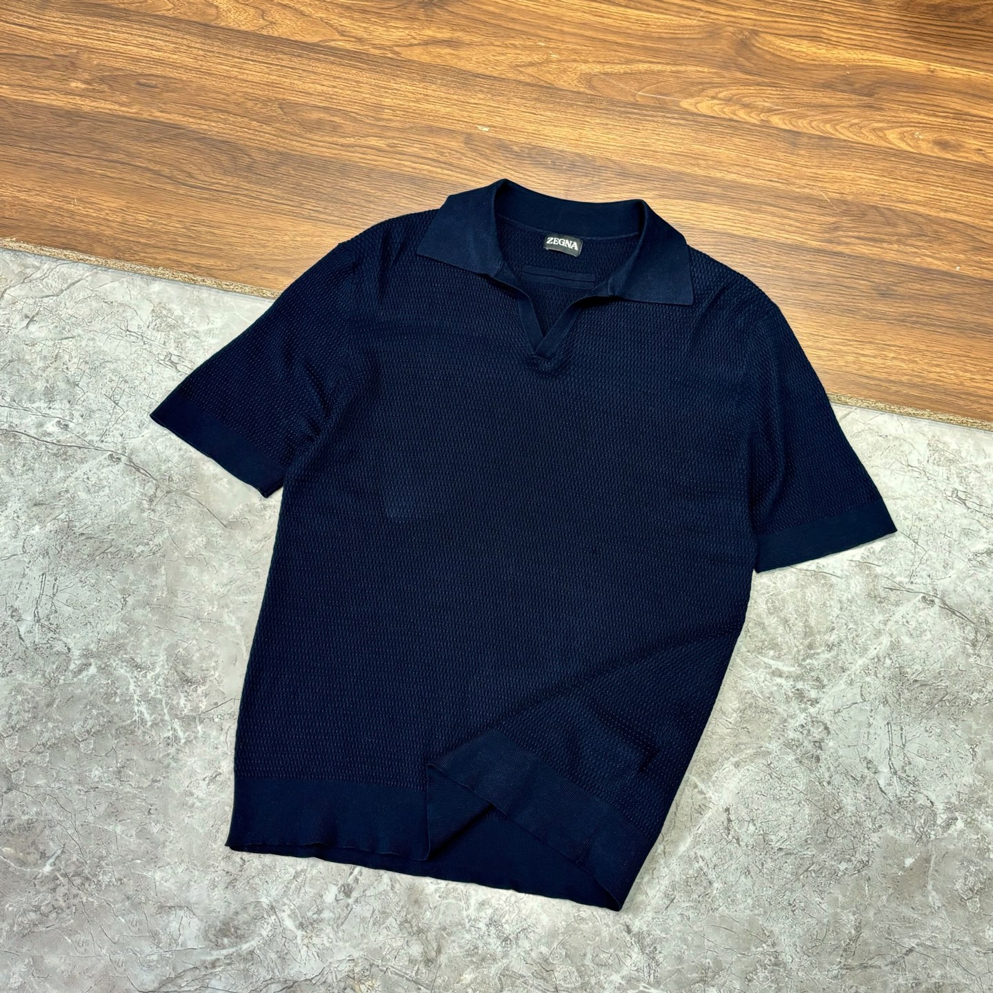 New#🟥ZEGNA 一眼就认出EZ家独特衣领设计甄选天然棉麻纤维纱线匠心打造立体感超强针织条纹纹理翻领