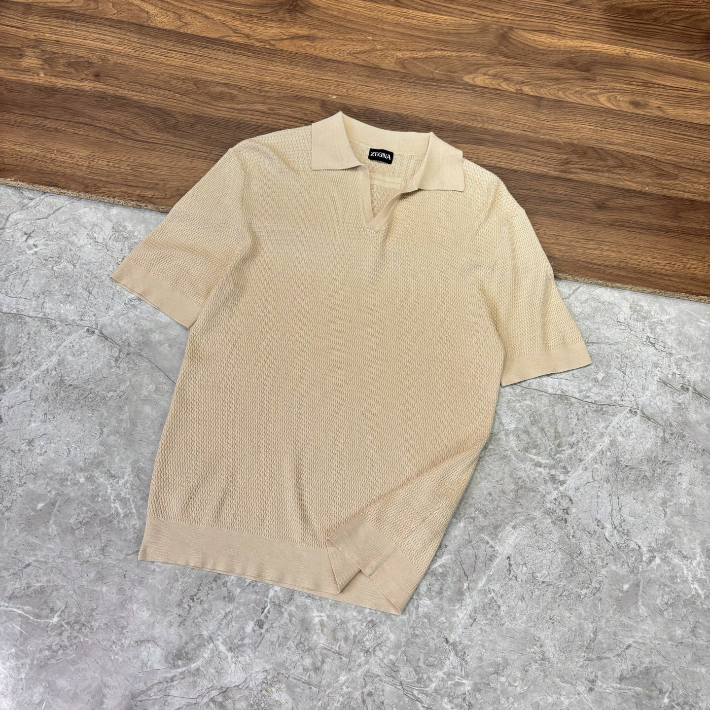 New#🟥ZEGNA 一眼就认出EZ家独特衣领设计甄选天然棉麻纤维纱线匠心打造立体感超强针织条纹纹理翻领