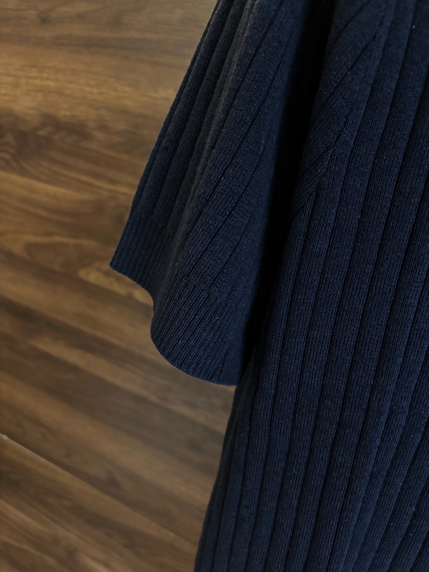 New#🟥lP🆕 意大利 罗纹工艺镌刻的优雅时尚Polo衫，优质的材质是时尚的基石。这款Polo衫选用了