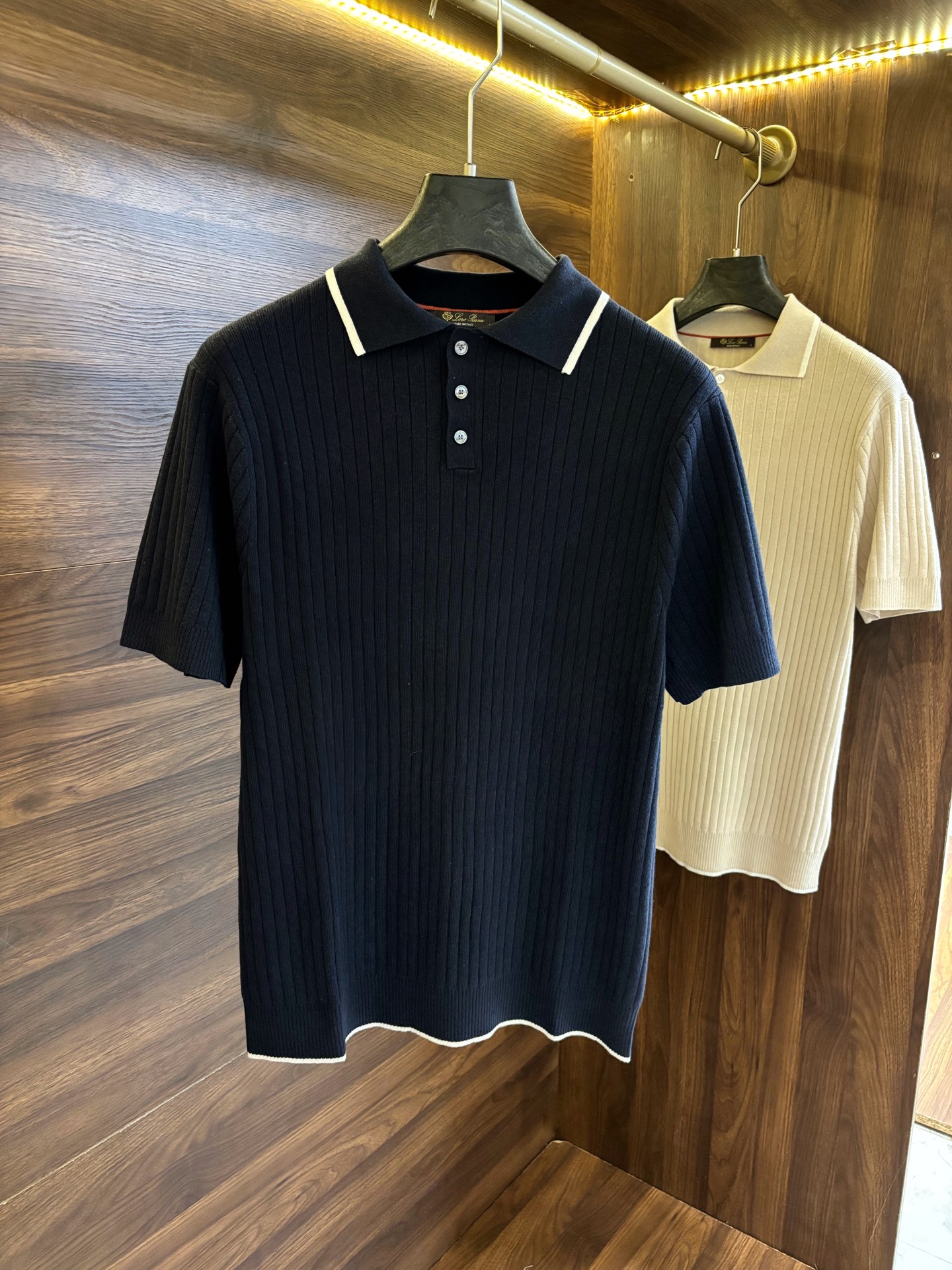 New#🟥lP🆕 意大利 罗纹工艺镌刻的优雅时尚Polo衫，优质的材质是时尚的基石。这款Polo衫选用了