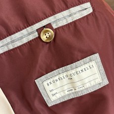 New#🟥 Brunello Cucinelli BC 意大利 立领夹克外套,于简约肌理间,其简约而利落 New#🟥 Brunello Cucinelli BC 意大利 立领夹克外套,于简约肌理间,其简约而利落