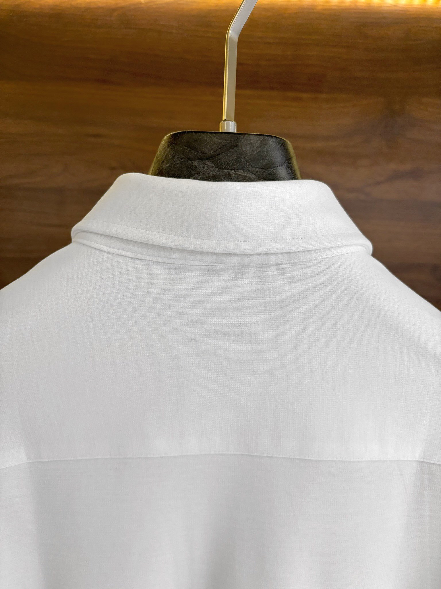 New#🟥lP🆕渠道尖端~加厚弹力棉磨毛长袖衬衫，老钱风格的极简纯色款，时尚百搭长袖衬衫，专为春秋冬而设