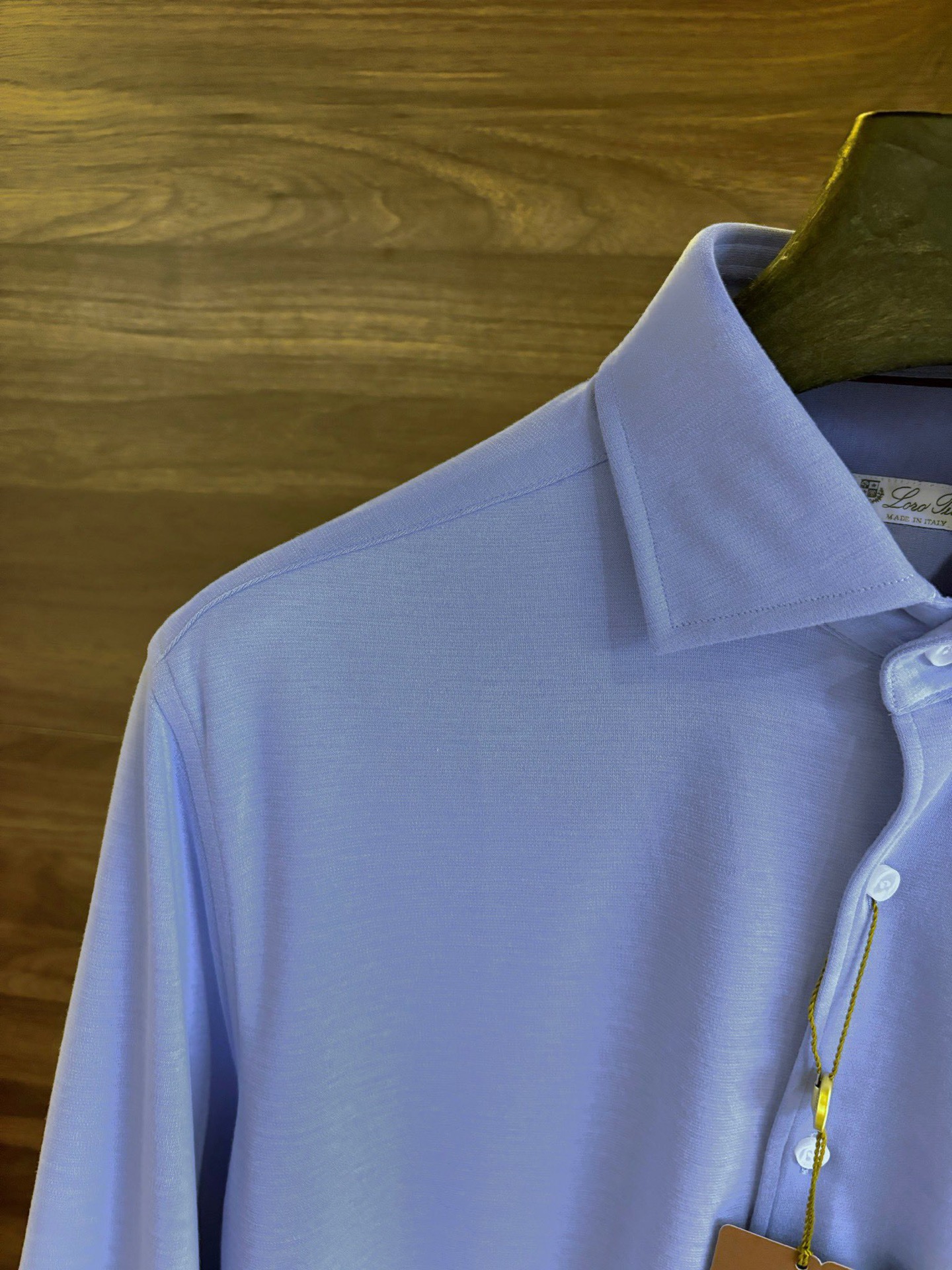 New#🟥lP🆕渠道尖端~加厚弹力棉磨毛长袖衬衫，老钱风格的极简纯色款，时尚百搭长袖衬衫，专为春秋冬而设