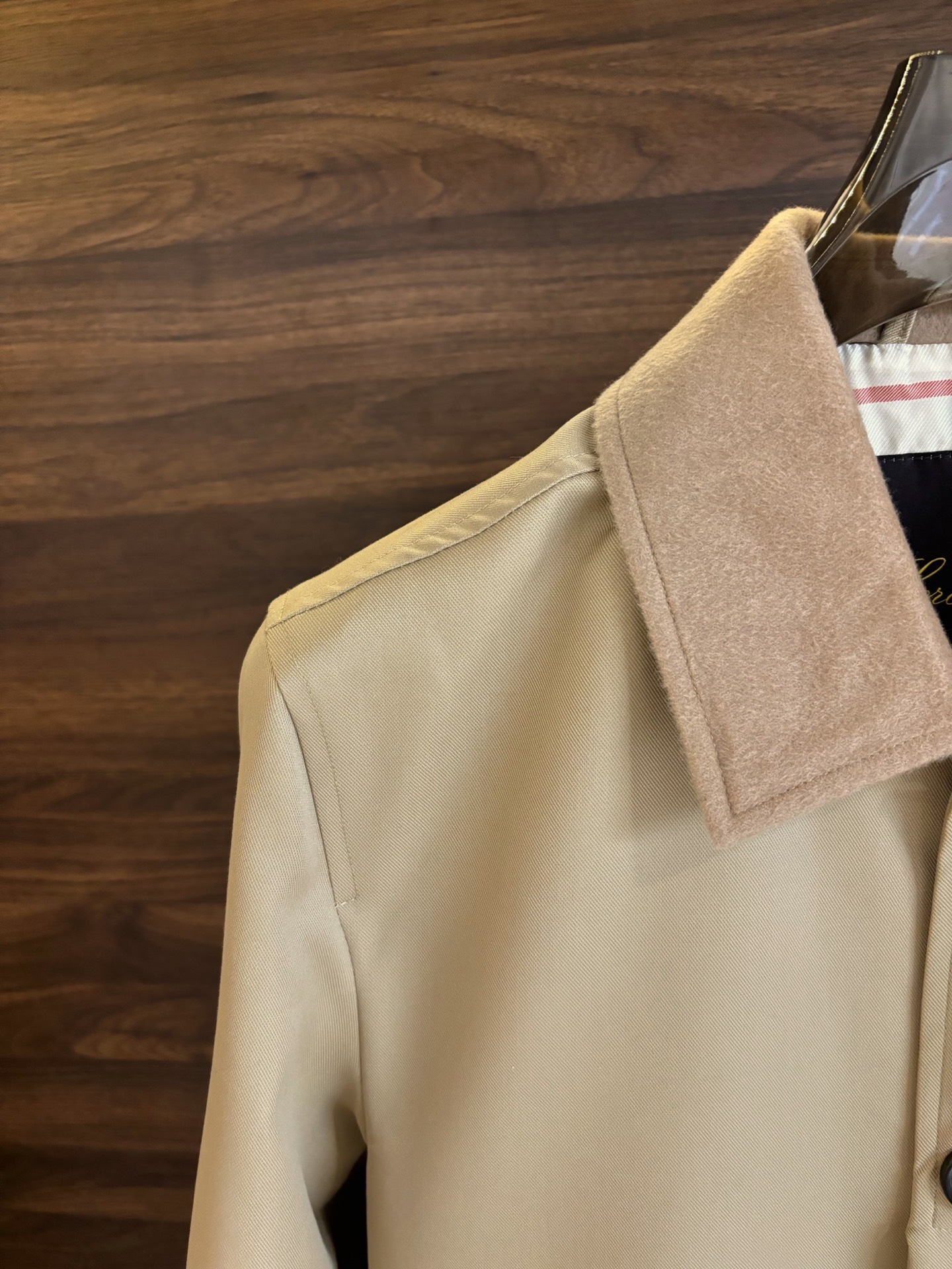 New#🟥lP🆕 诺悠翩雅 专柜最新款休闲男士夹克，中长长度夹克外套，高品质的面料和时尚的设计而受到广大