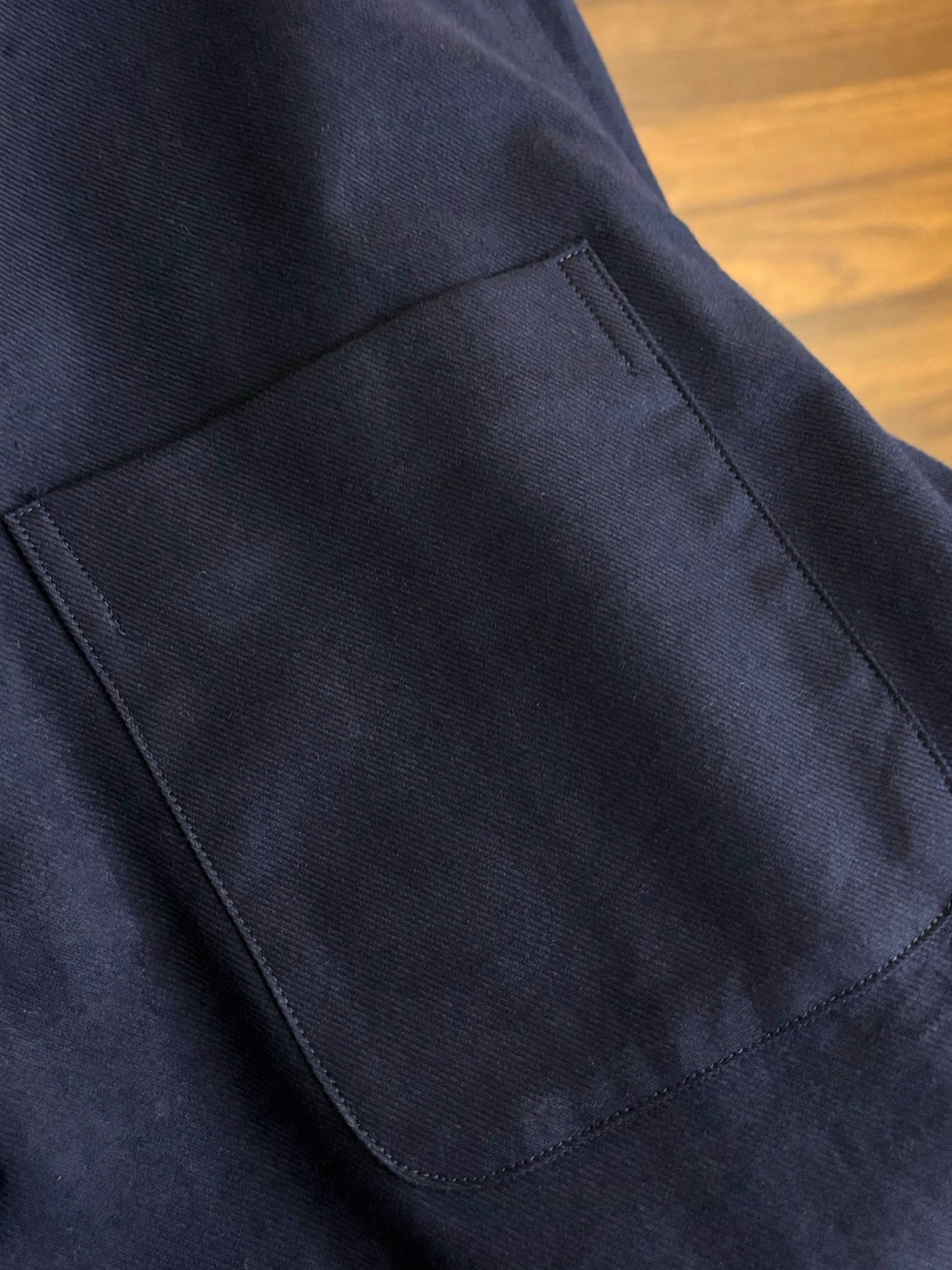 New#🟥lP🆕 老钱风 渠道顶级款磨毛绒面长袖衬衫，这款磨毛衬衫它不仅拥有百搭的特性，适合各种通勤场合