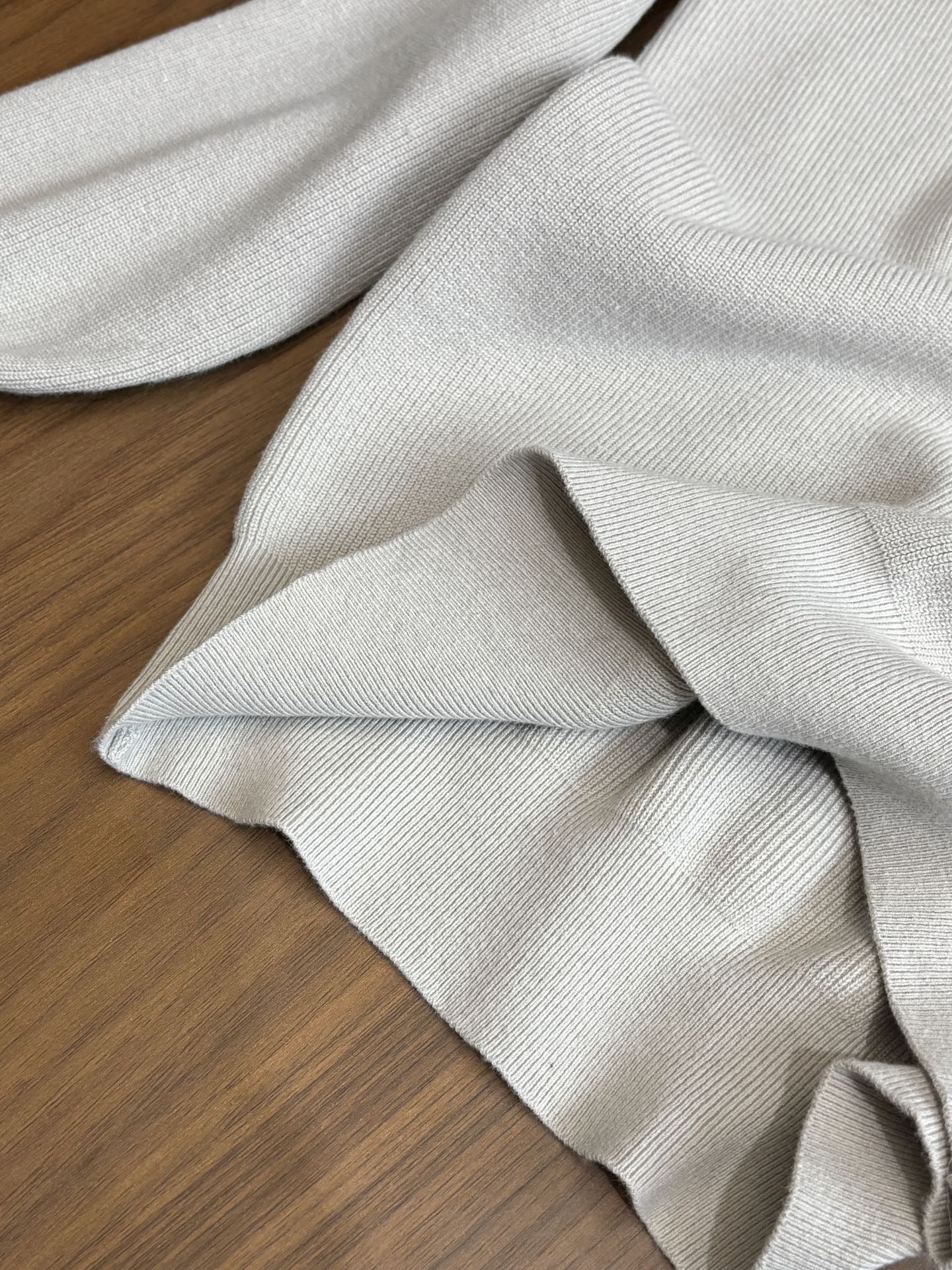 New#🟥Brunello Cuc***lli BC 翻领毛衣，老钱风穿搭 经典翻领针织衫 ，高级松弛感