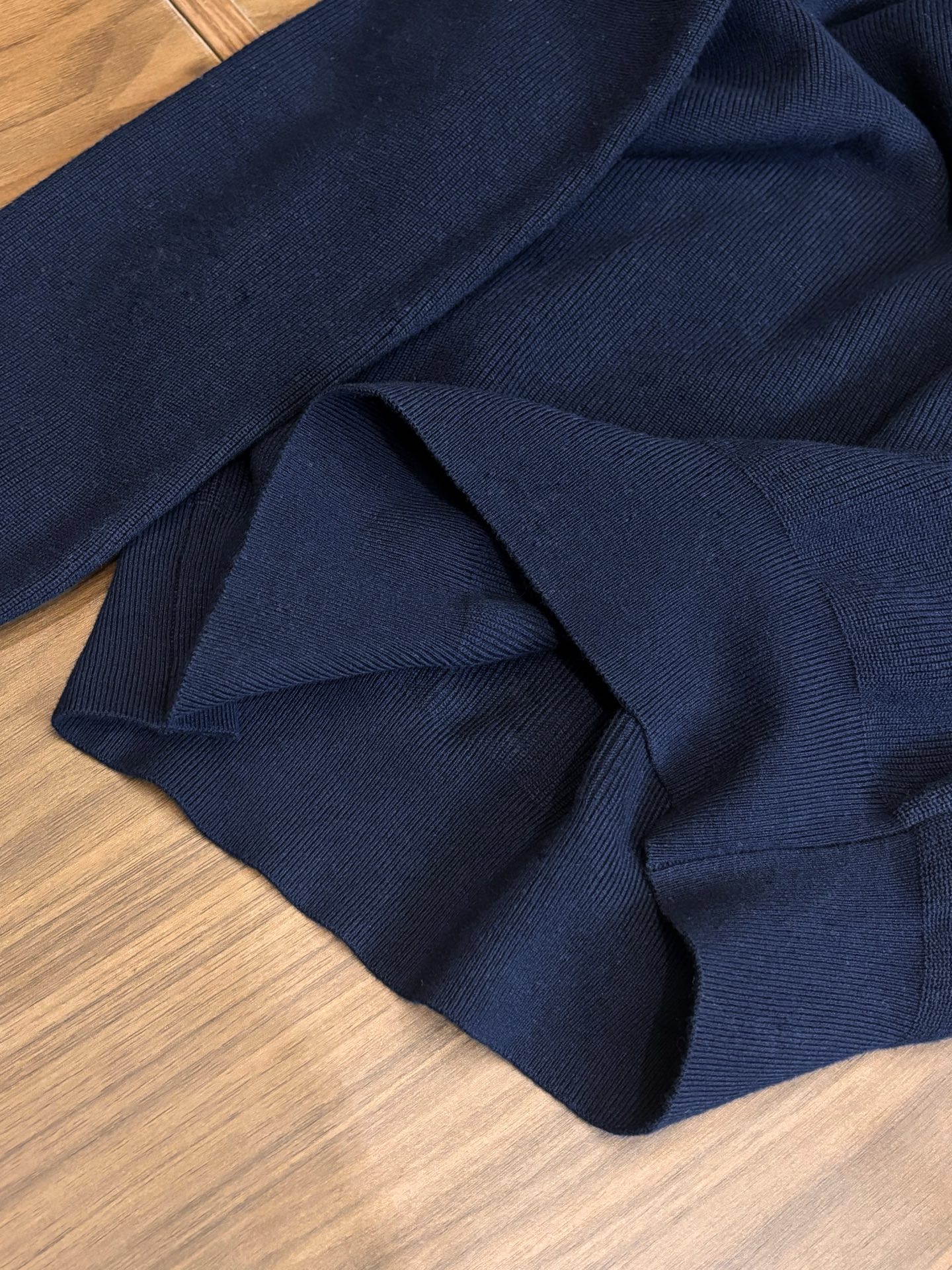 New#🟥Brunello Cuc***lli BC 翻领毛衣，老钱风穿搭 经典翻领针织衫 ，高级松弛感