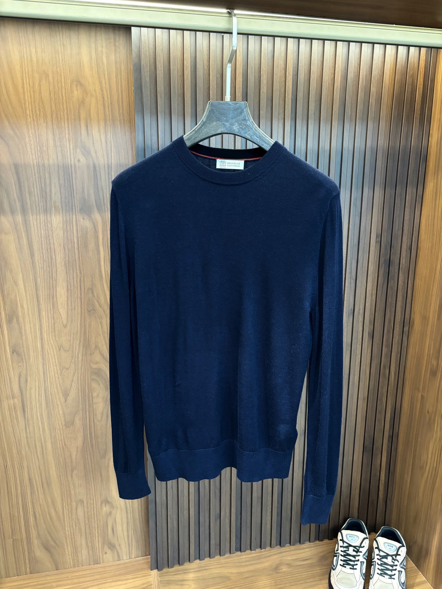 New#🟥BC 秋冬的温暖无优雅，经典的圆领男士羊毛衫。展现出休闲而优雅的风格。每一处细节都经过精心雕琢