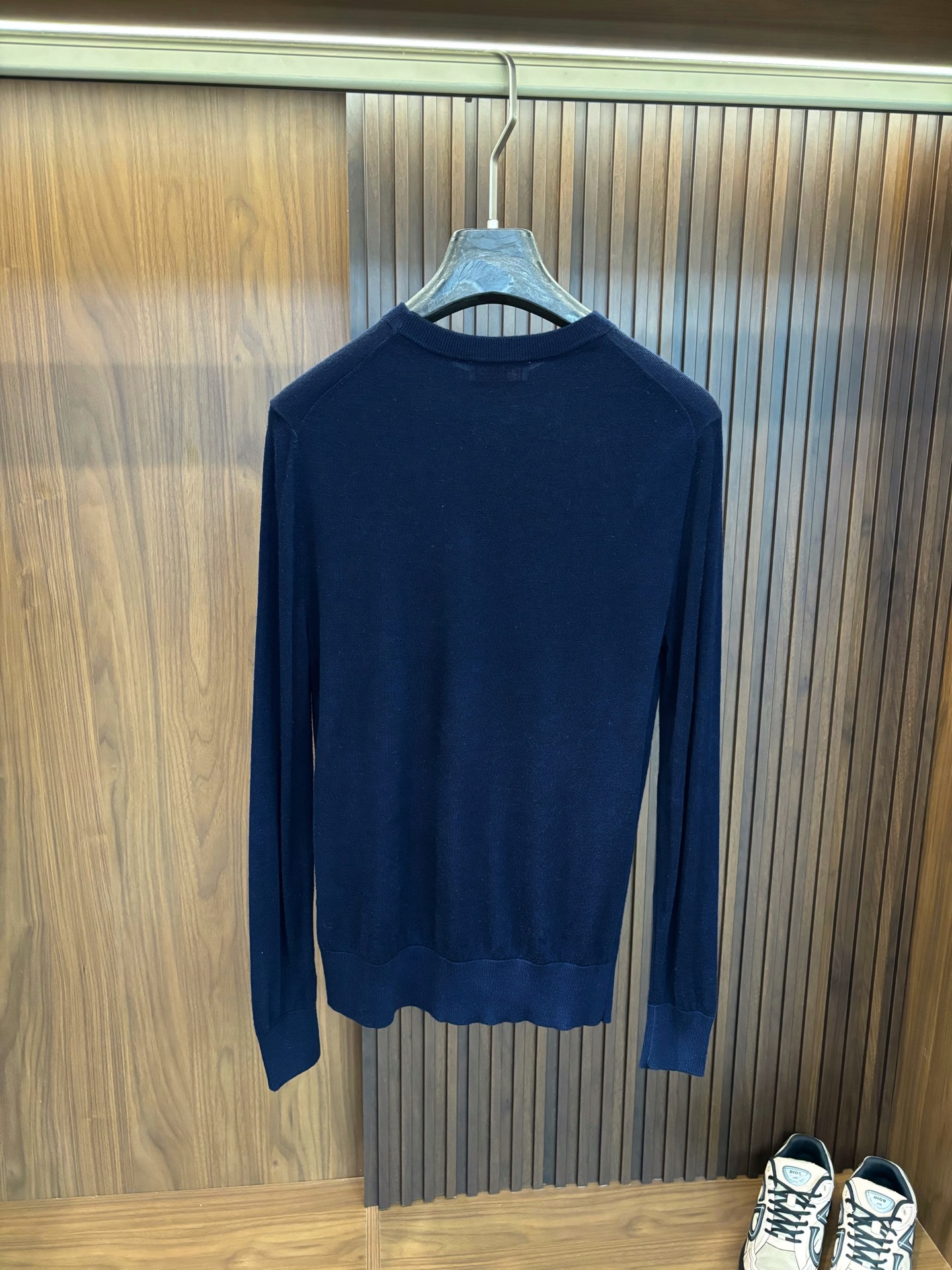 New#🟥BC 秋冬的温暖无优雅，经典的圆领男士羊毛衫。展现出休闲而优雅的风格。每一处细节都经过精心雕琢