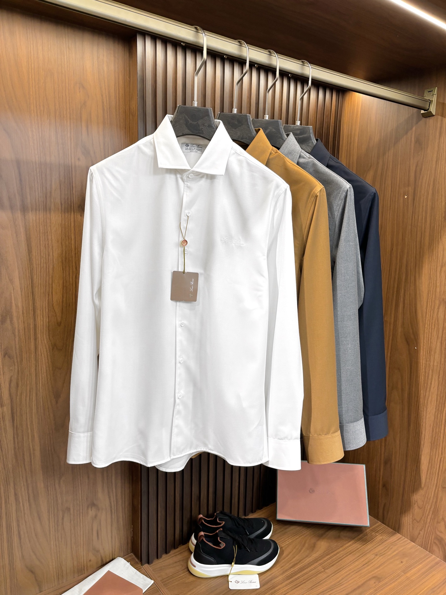 NO:567715,Tiling details],,alexander wang19860909平铺细节图】,,alexander wang,Men's clothing