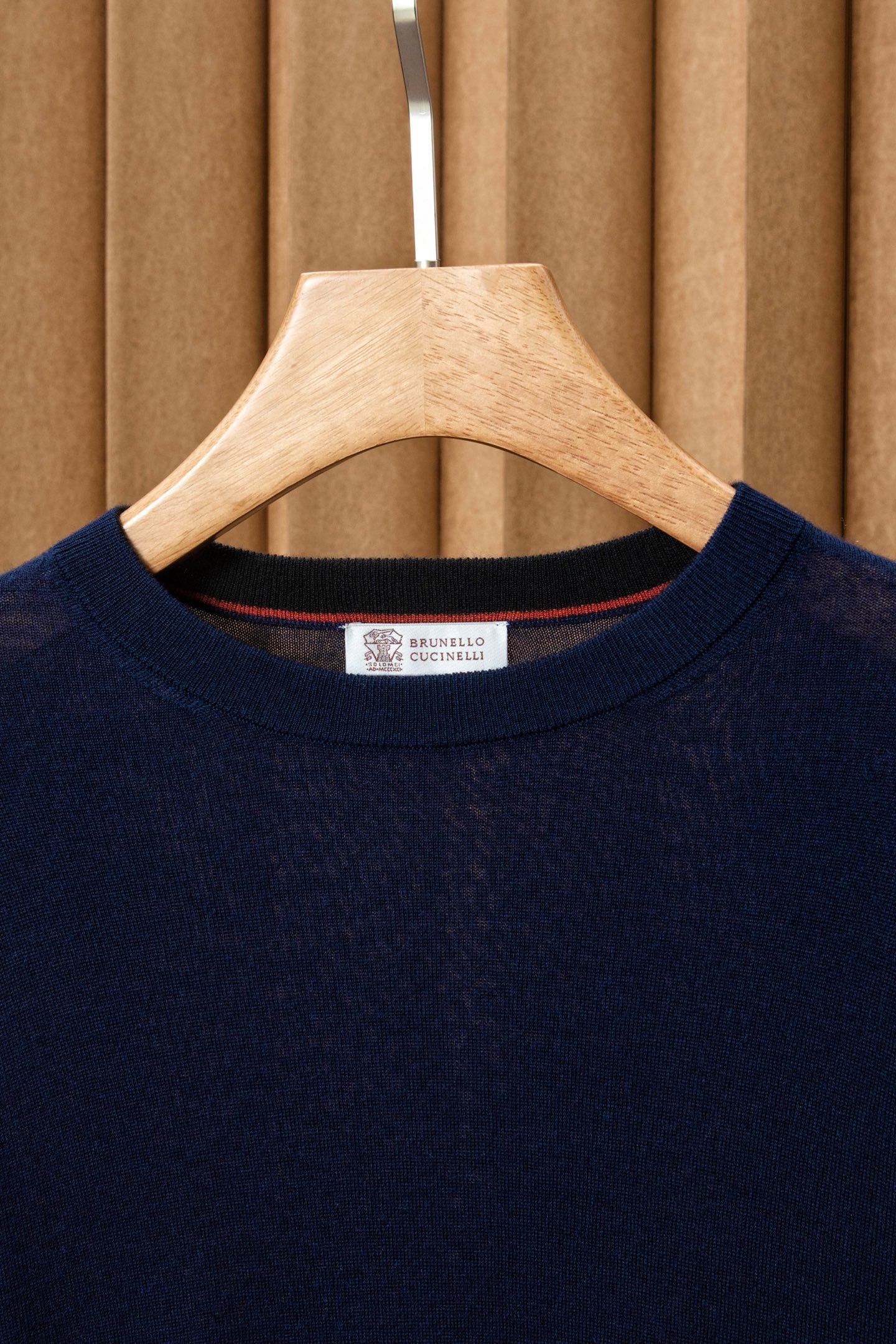 New#🟥BC 秋冬的温暖无优雅，经典的圆领男士羊毛衫。展现出休闲而优雅的风格。每一处细节都经过精心雕琢