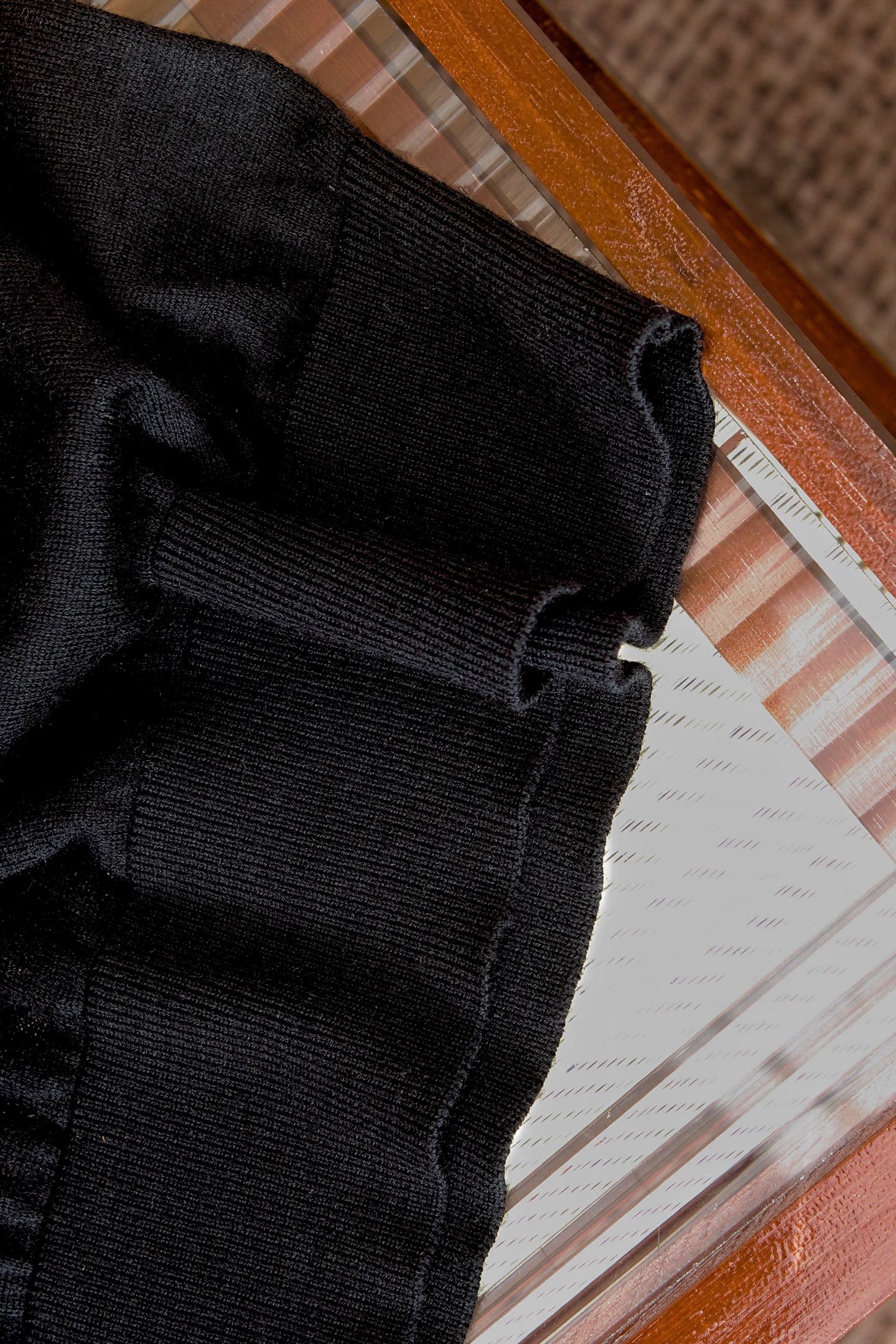 New#🟥BC 秋冬的温暖无优雅，经典的圆领男士羊毛衫。展现出休闲而优雅的风格。每一处细节都经过精心雕琢