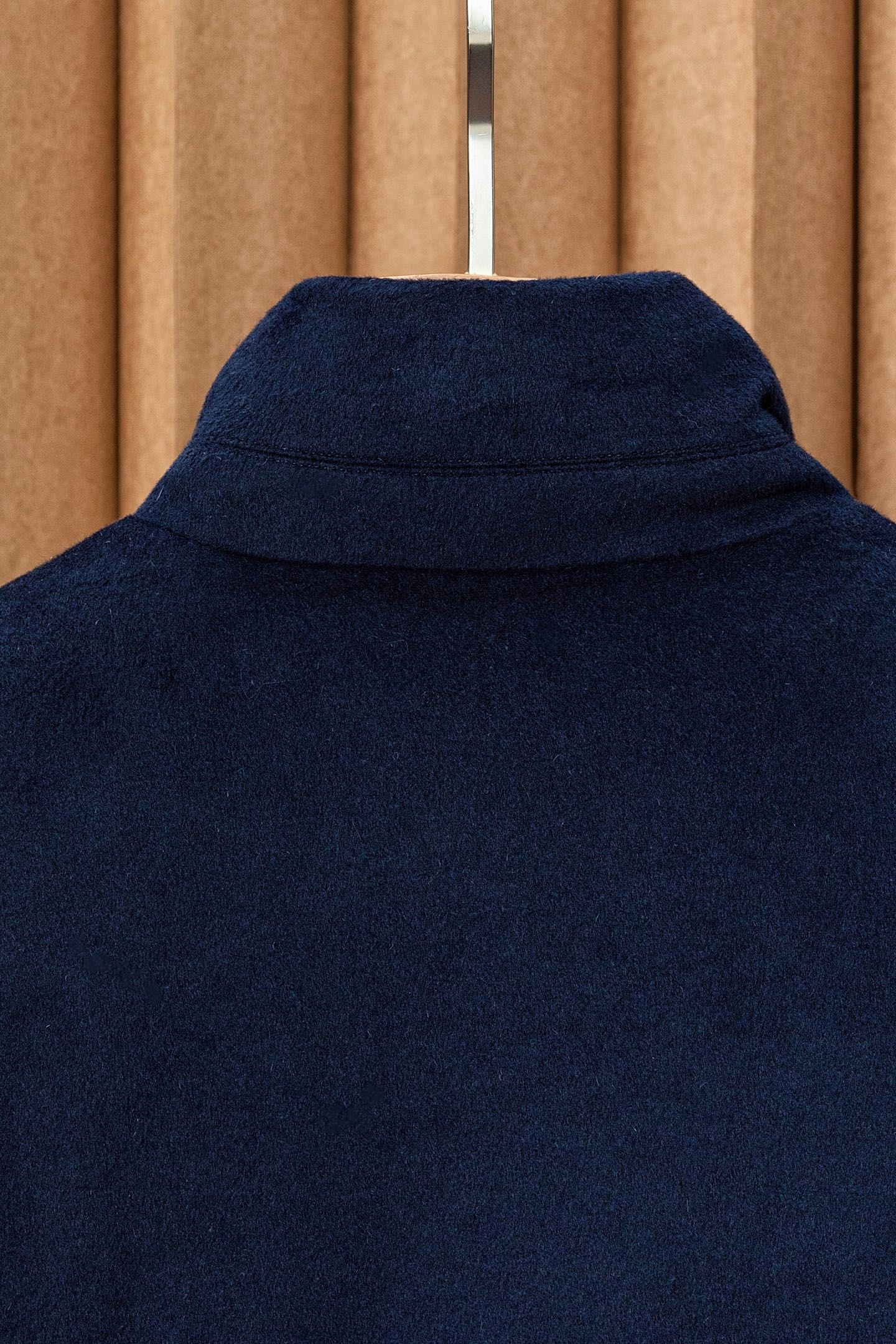 羽绒服 New#🟥 lP🆕 诺悠翩雅 甄选硬朗有型的男士羊毛羊绒混纺羽绒服，铸就奢华格调。款式设计，利落