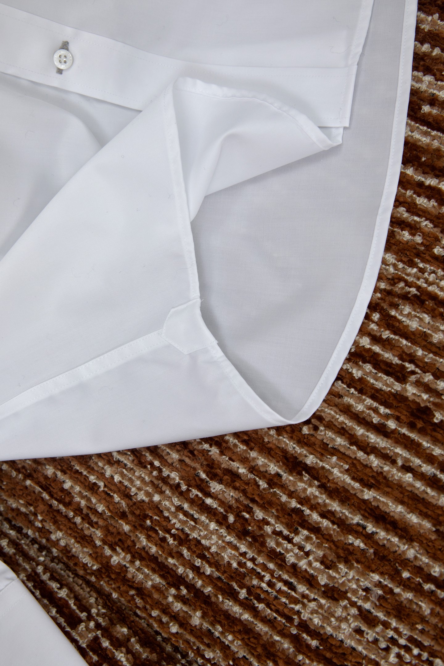 New#🟥BrunelloCucinelli 简约不张扬却自带高级感，贡缎棉休闲男士衬衫，面料细腻丝滑，