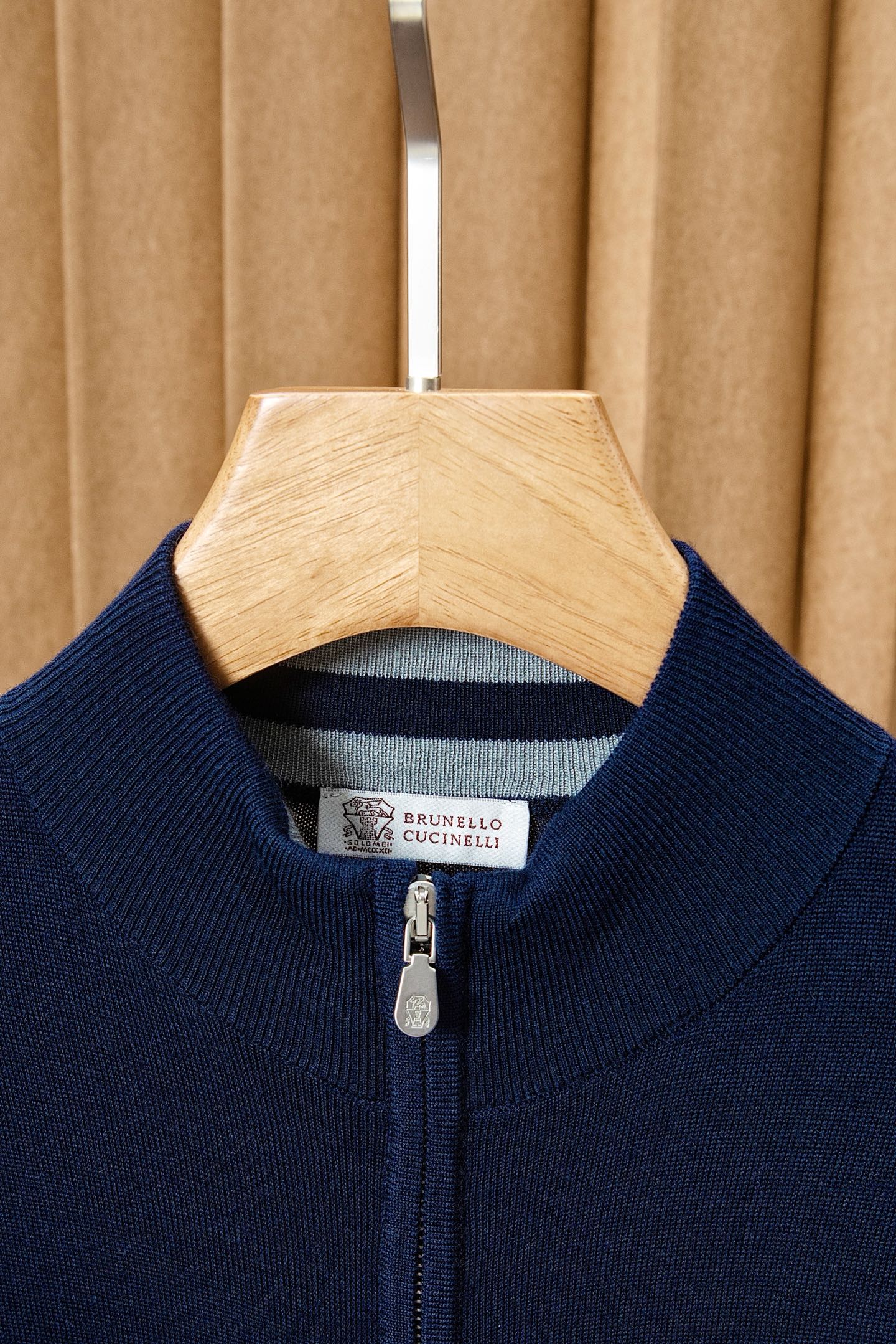 New#🟥Brunello Cucinelli 甄选硬朗刺绣100%羊毛面料轻盈蓬松，带来无与伦比的亲肤