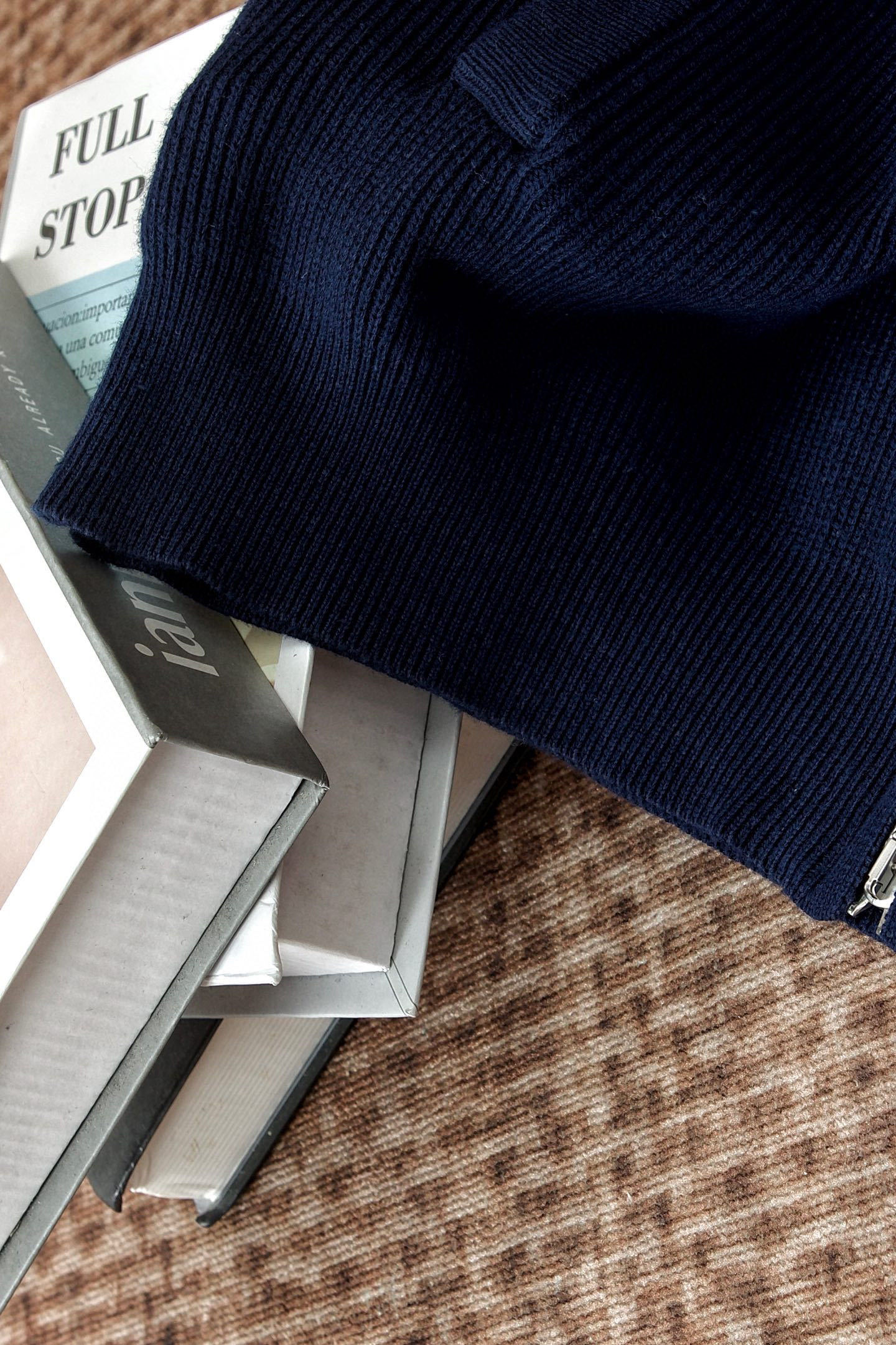 New#🟥Brunello Cucinelli 针织开衫毛衣，100%棉面料轻盈蓬松，带来无与伦比的亲肤