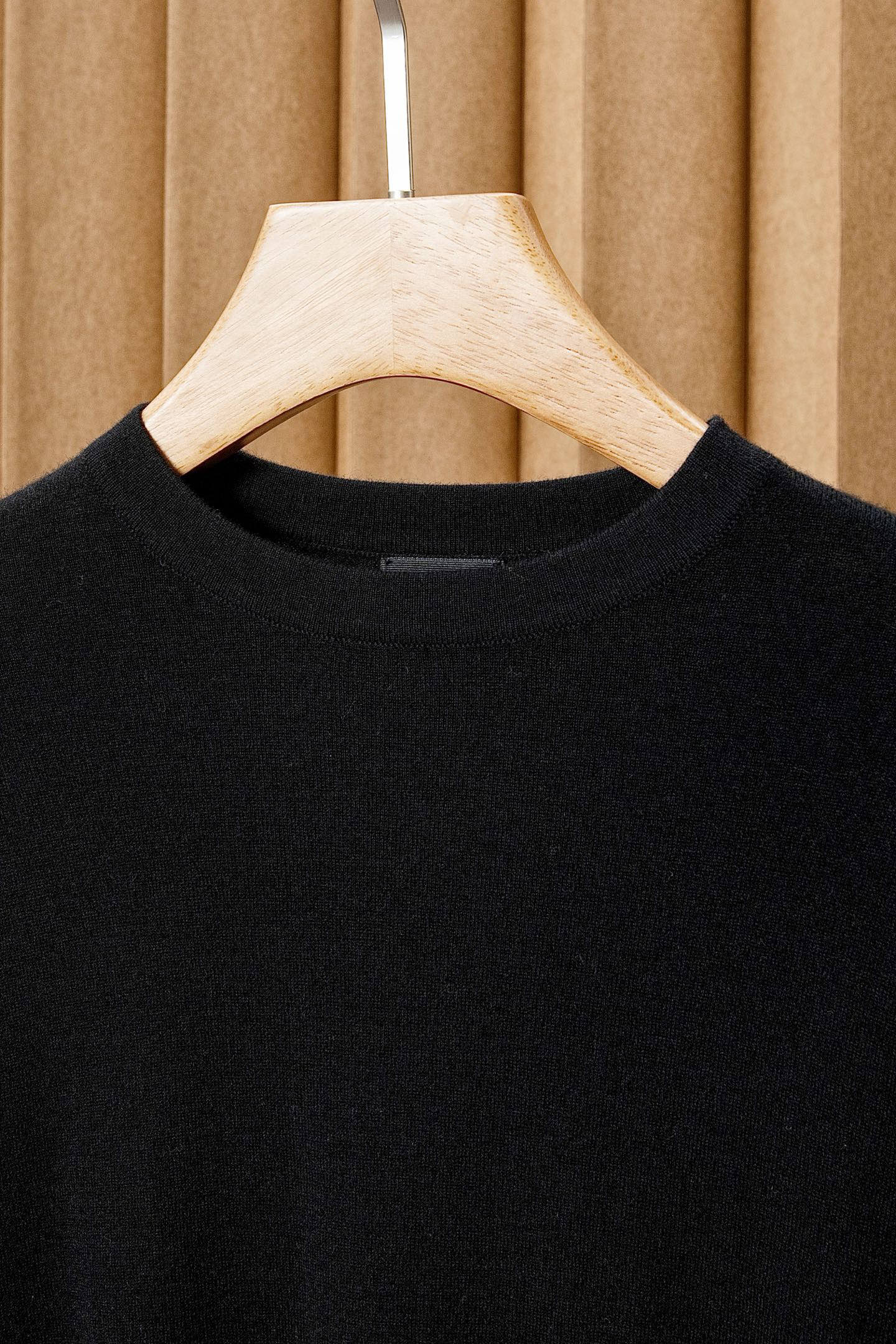 New#🟥ZE 杰家 男士圆领羊毛衫，圆领设计简约经典，而且作为时尚界的“万能公式”，圆领T恤与任何下装