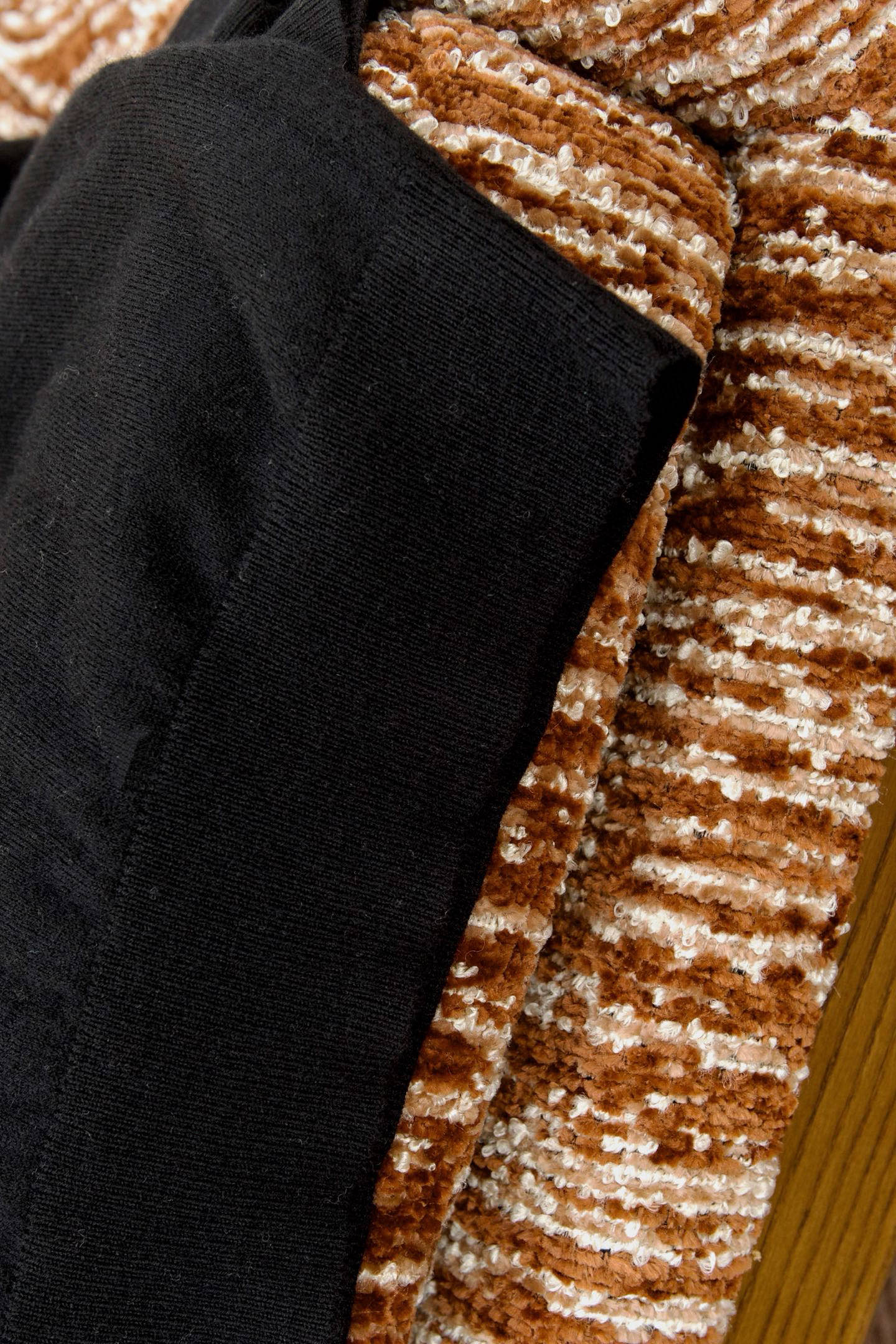 New#🟥ZE 杰家 男士圆领羊毛衫，圆领设计简约经典，而且作为时尚界的“万能公式”，圆领T恤与任何下装