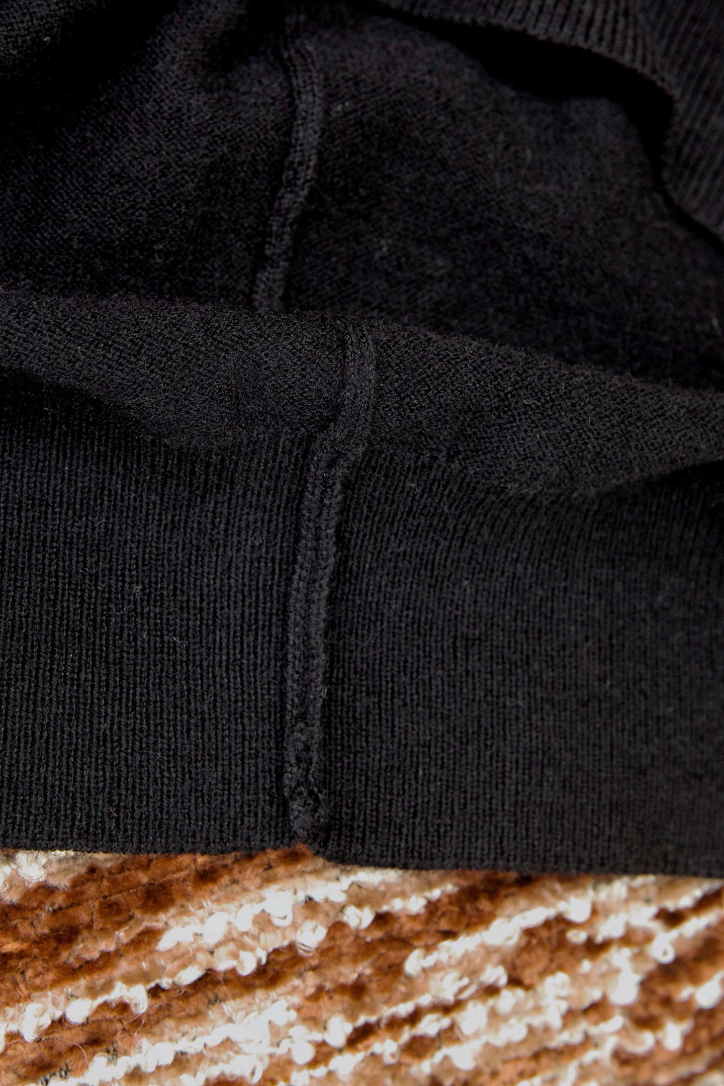 New#🟥ZE 杰家 男士圆领羊毛衫，圆领设计简约经典，而且作为时尚界的“万能公式”，圆领T恤与任何下装