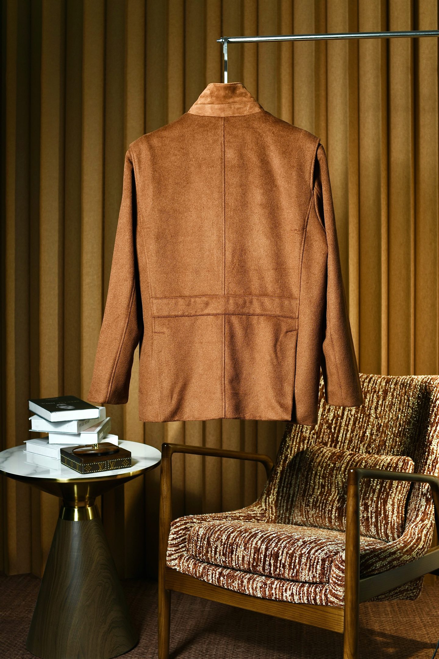 New#🟥lP🆕 诺悠翩雅 臻品羊绒混纺琥珀棕男装夹克外套，黄金配比面料触感与性能的完美平衡。精选20%