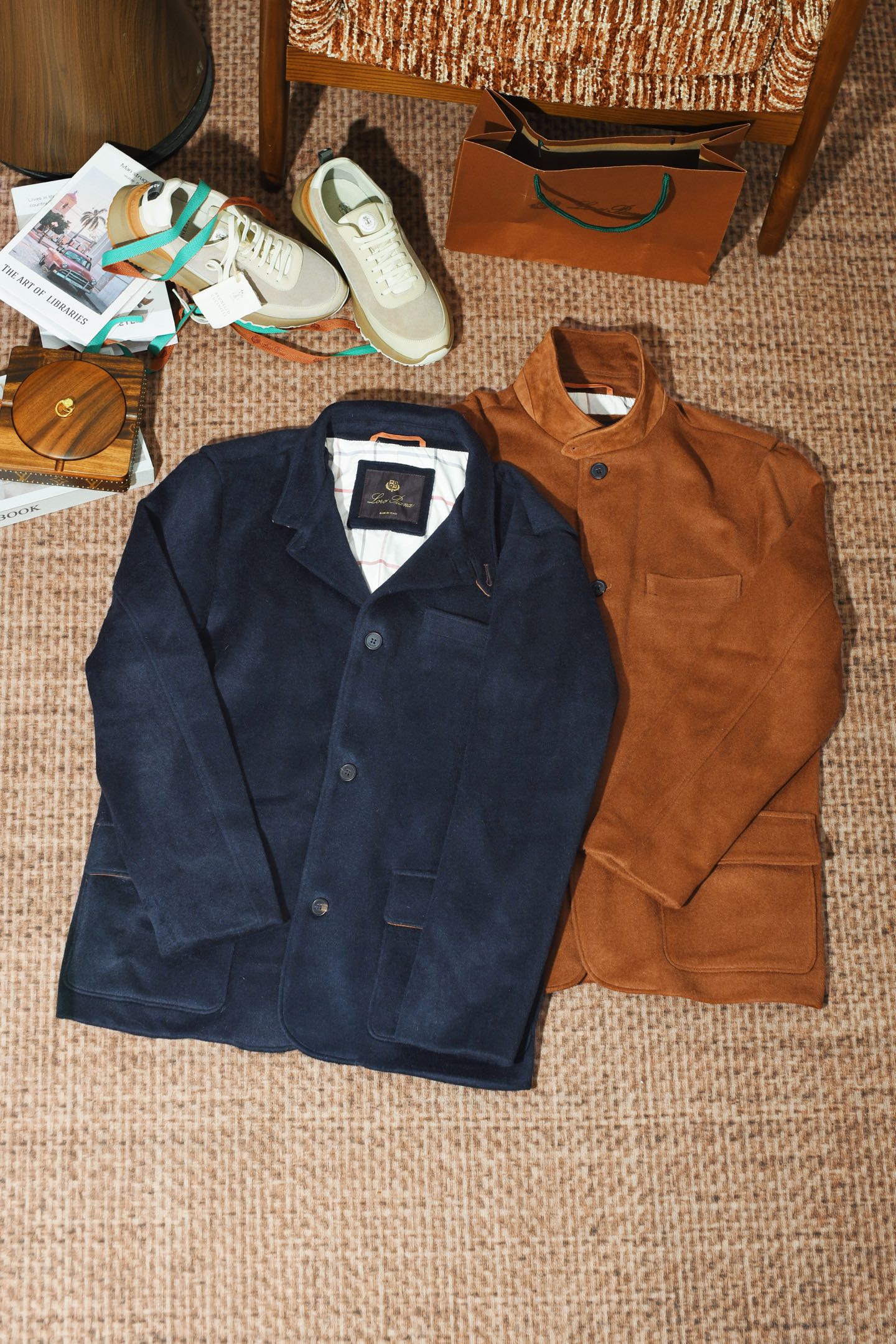 lP🆕立领羊皮羊绒夹克外套平铺测量1-3CM误差48码:肩宽47.1胸围109衣长71袖子6250码:肩