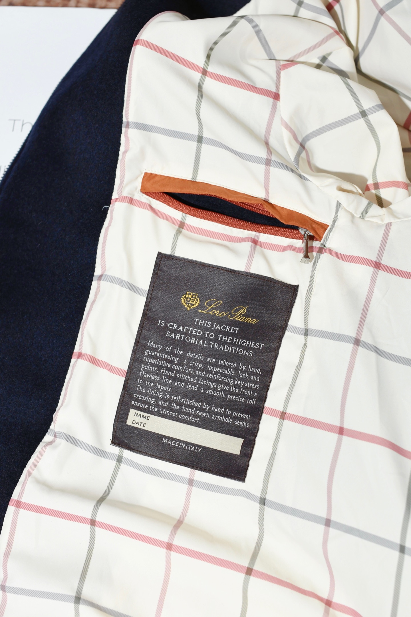 New#🟥lP🆕 甄选独特且强烈的造型感，假两件立体双层领羊绒羊毛混纺夹克外套，这款假两件双层领夹克，便