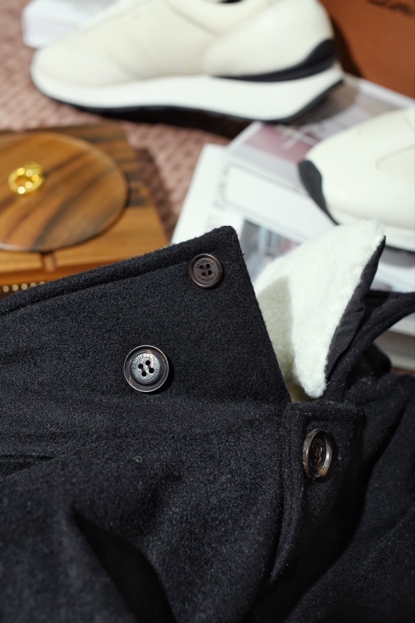 New#🟥BC Brunello Cucinelli 这款匠心独运的夹克，将奢华与实用完美融合，伴您温暖