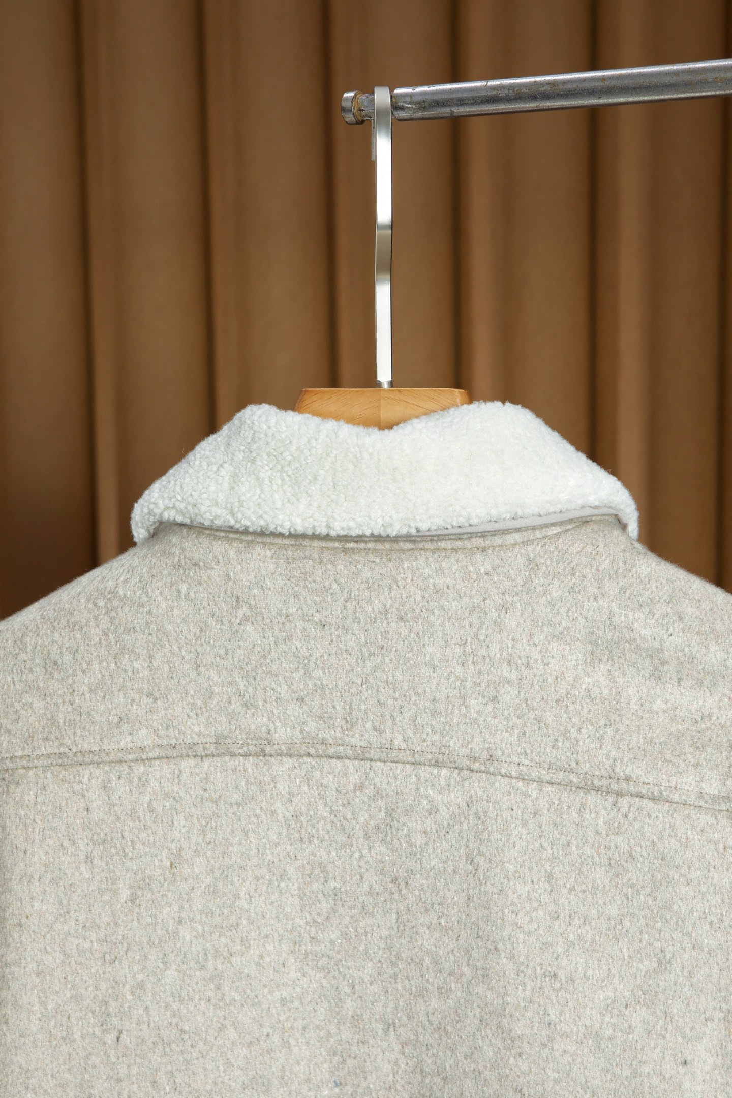 New#🟥BC Brunello Cucinelli 这款匠心独运的夹克，将奢华与实用完美融合，伴您温暖