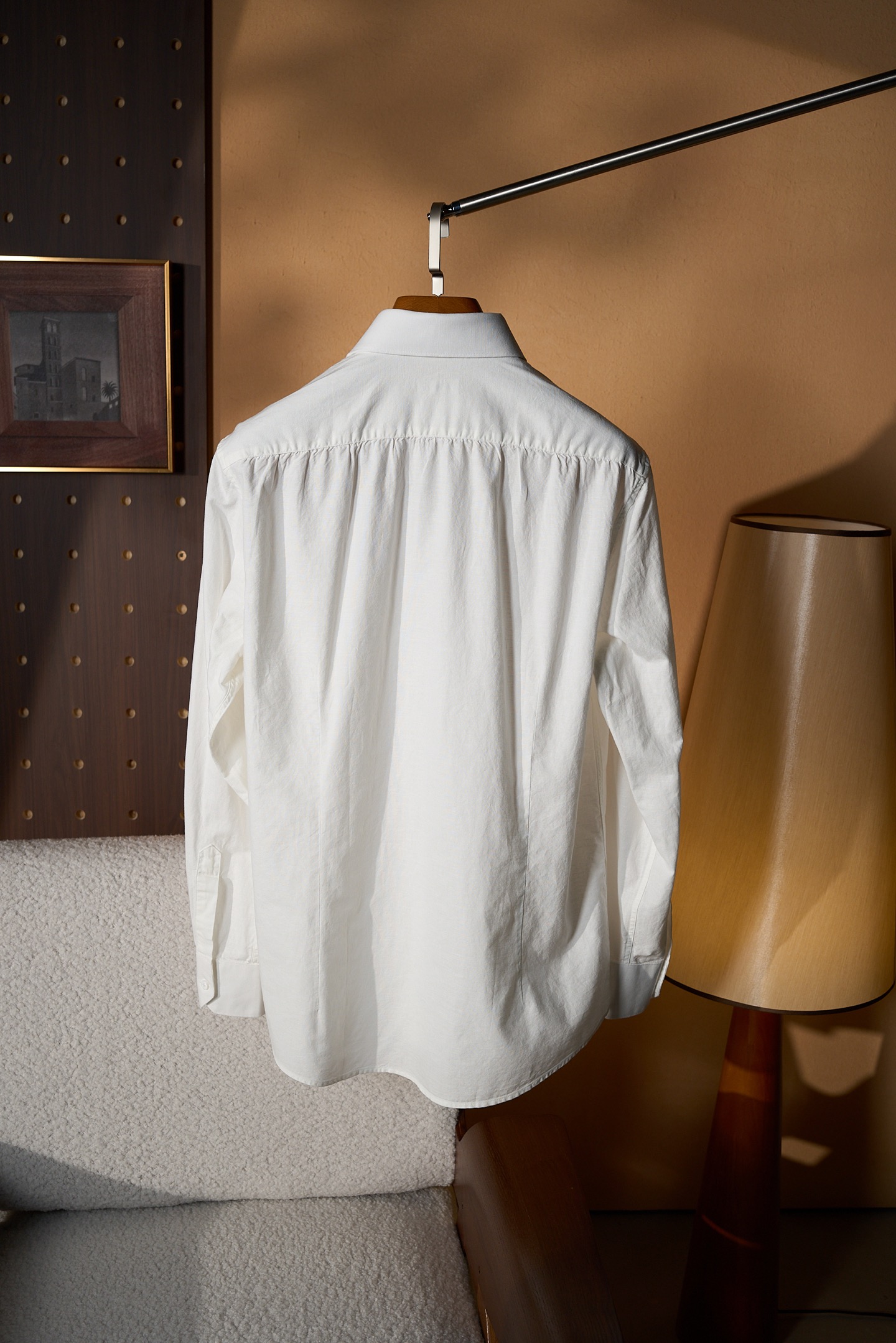 New#🟥Kiton 新款来袭！亚麻衬衫，独家巨献，胸前设计口袋，麻料以其独特的面料特点和休闲自然的风格