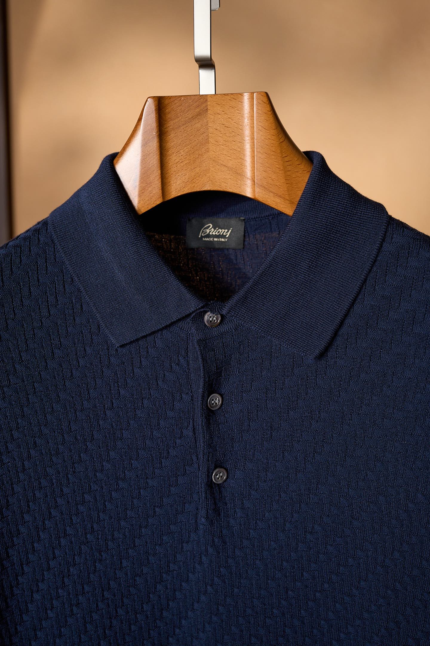 New#🟥Brioni 布里奥尼男士立体提花编织工艺三粒扣设计精选纱线含桑蚕丝翻领短袖针织POLO衫，翻