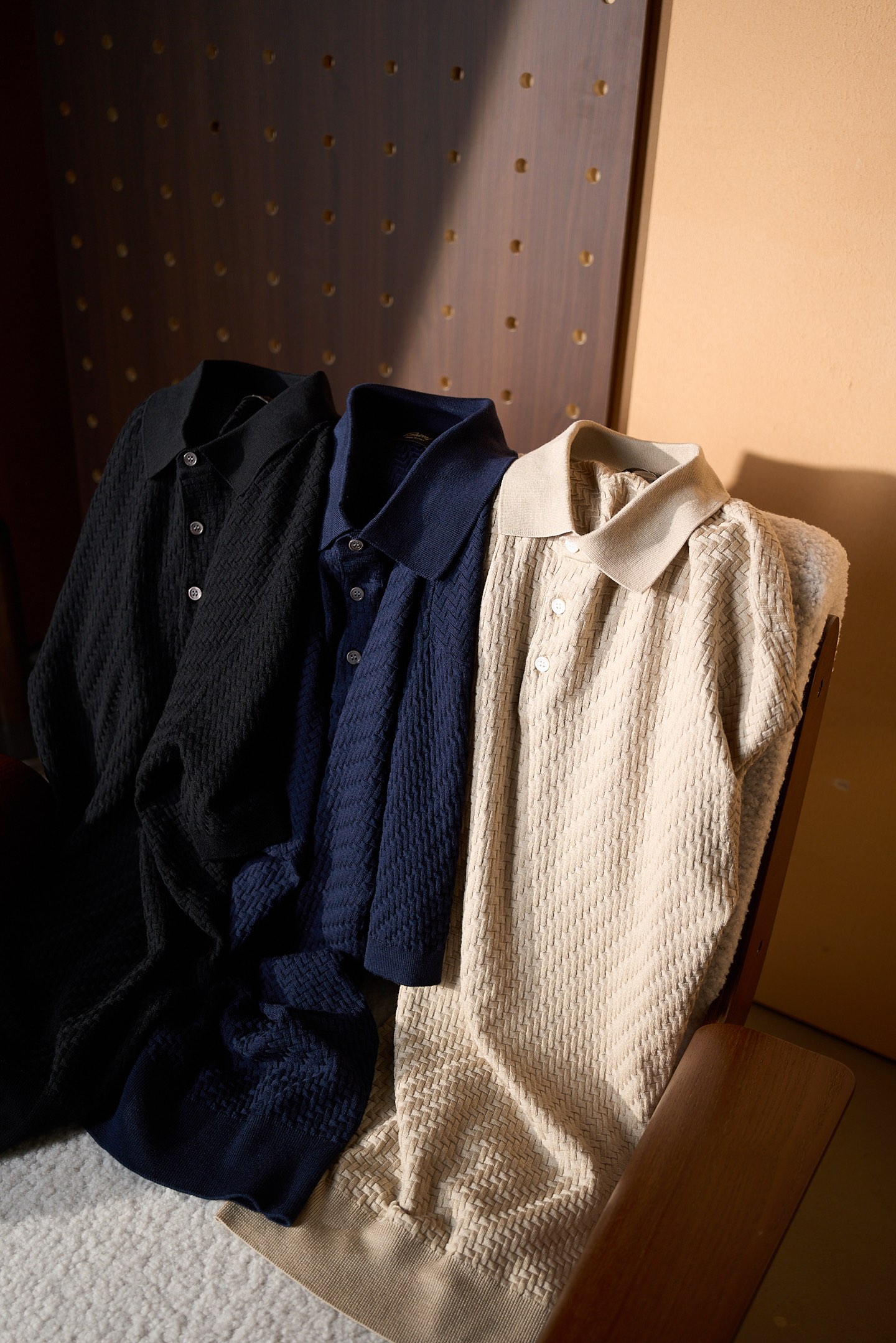 New#🟥Brioni 布里奥尼男士立体提花编织工艺三粒扣设计精选纱线含桑蚕丝翻领短袖针织POLO衫，翻