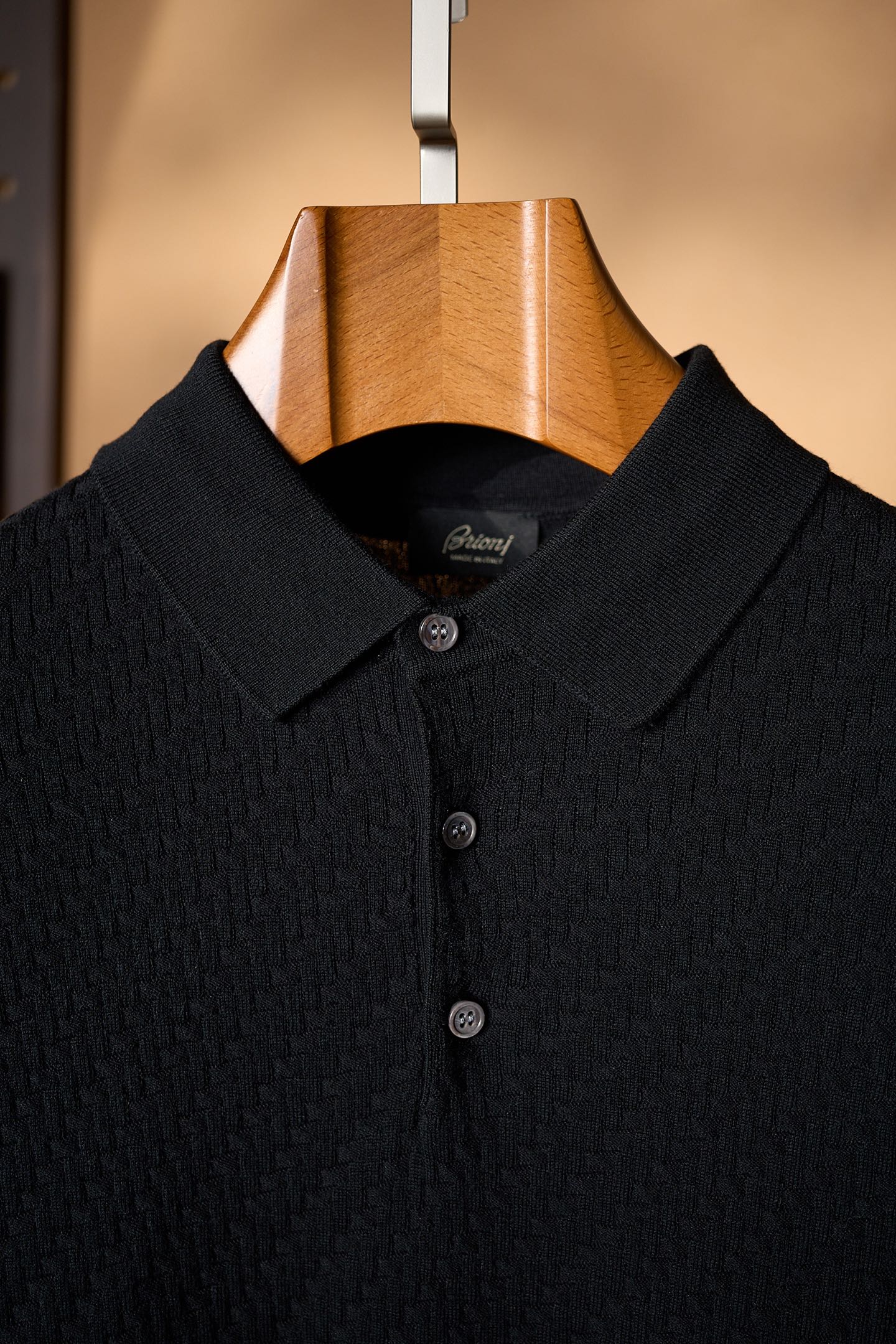 New#🟥Brioni 布里奥尼男士立体提花编织工艺三粒扣设计精选纱线含桑蚕丝翻领短袖针织POLO衫，翻