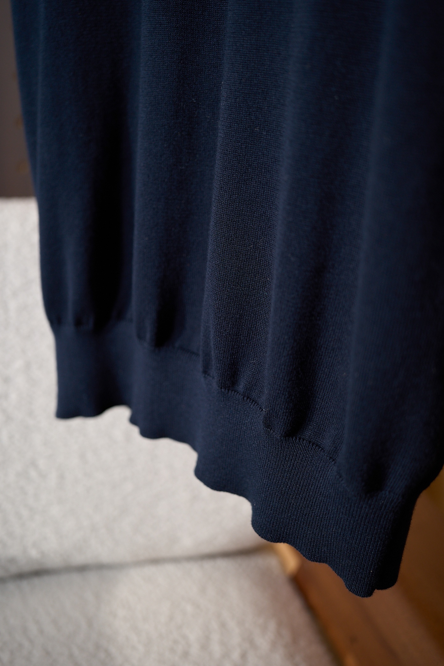 New#🟥Loro piana 夏日系列！圆领针织衫，以100%棉诠释意式极简的呼吸美学！意大利精梳棉匠