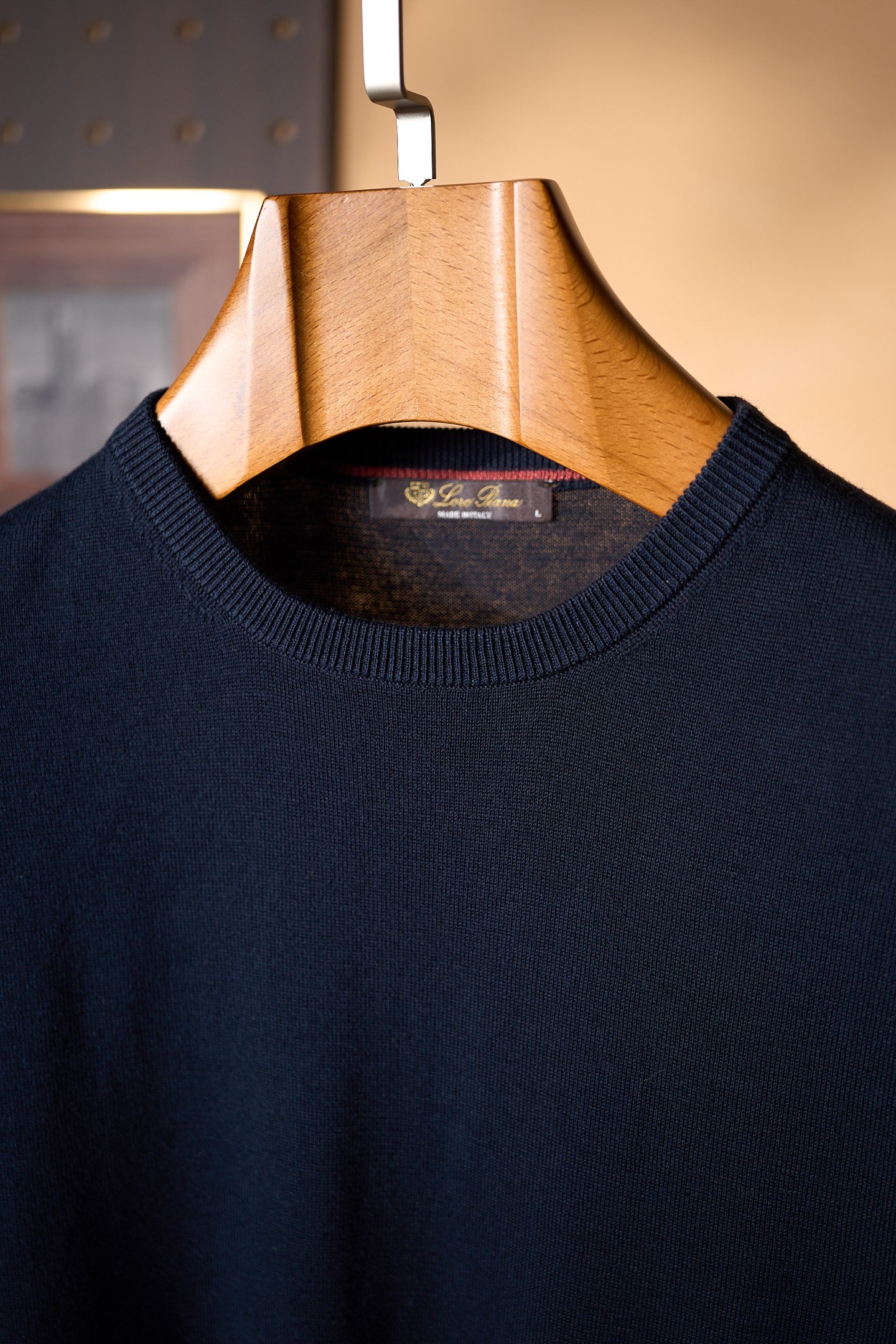 New#🟥Loro piana 夏日系列！圆领针织衫，以100%棉诠释意式极简的呼吸美学！意大利精梳棉匠