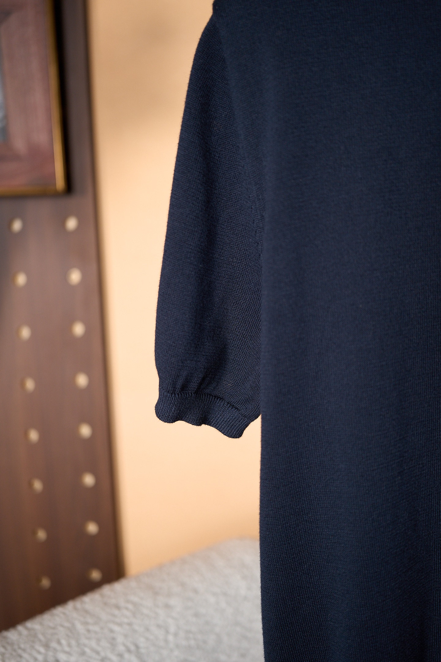 New#🟥Loro piana 夏日系列！圆领针织衫，以100%棉诠释意式极简的呼吸美学！意大利精梳棉匠
